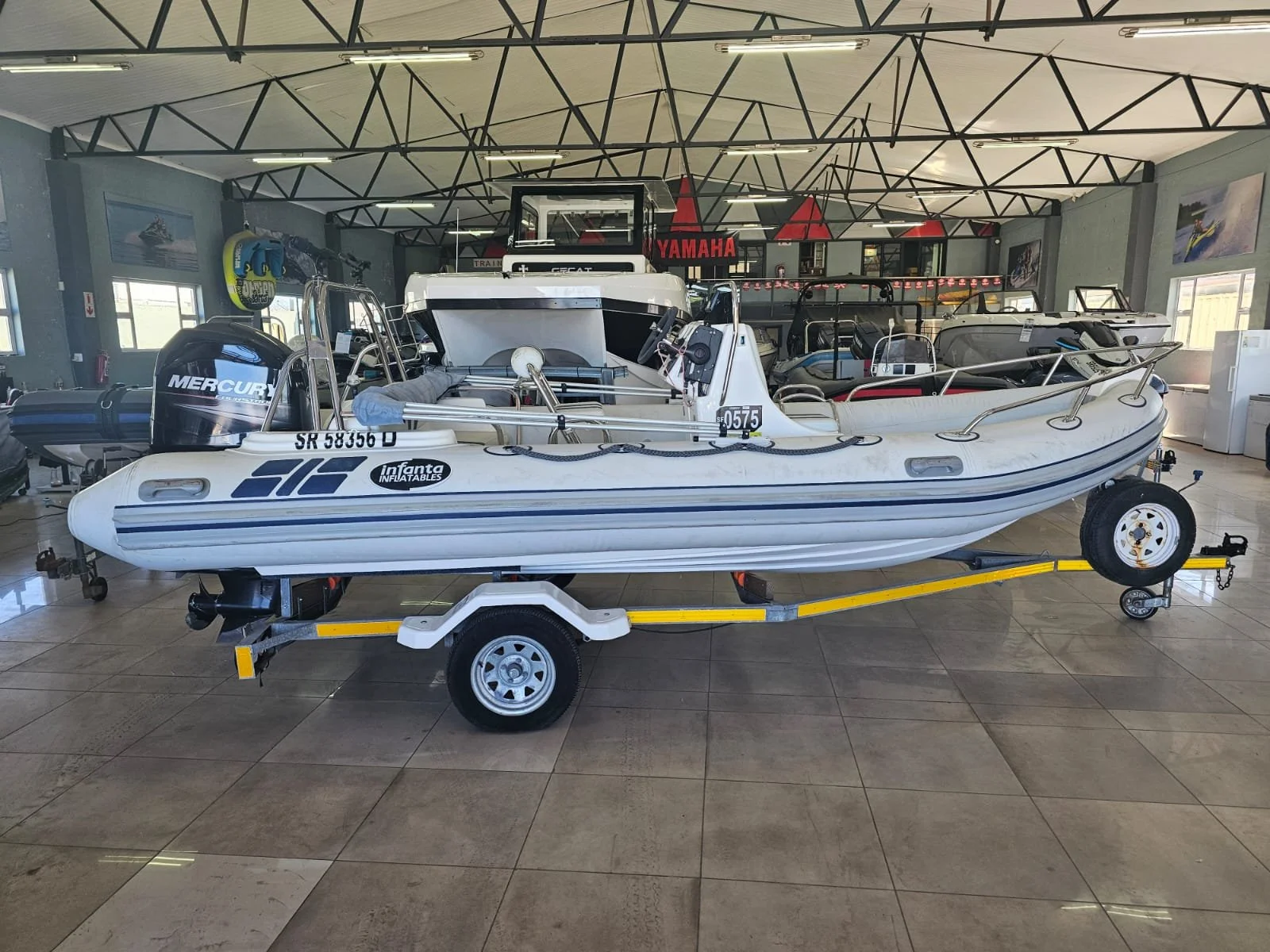 Infanta 5,2 with 4 stroke 115hp Mercury 4.jpg