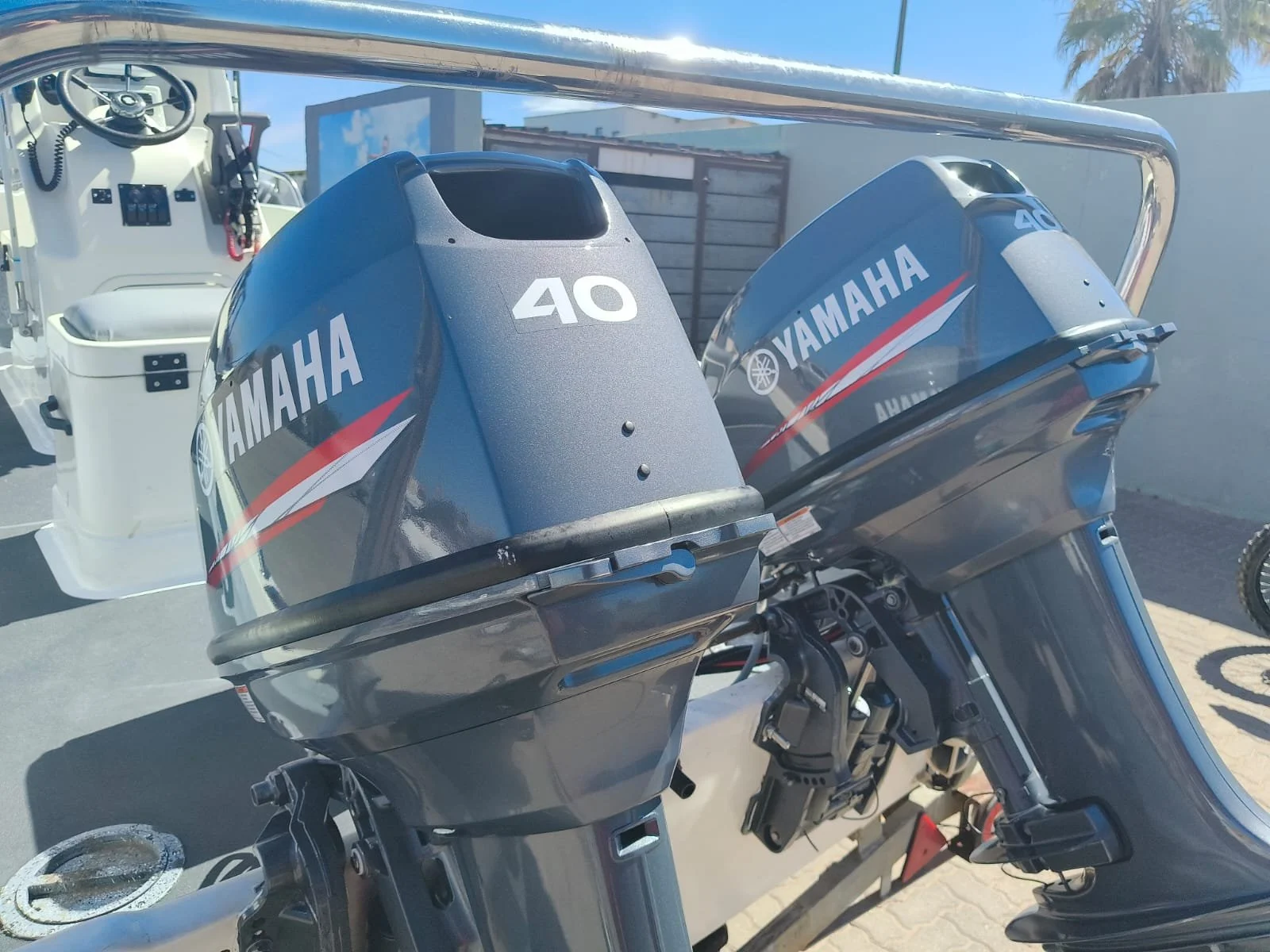 15.6 Dolphin & 2 x New Yamaha 40hp 2.jpeg