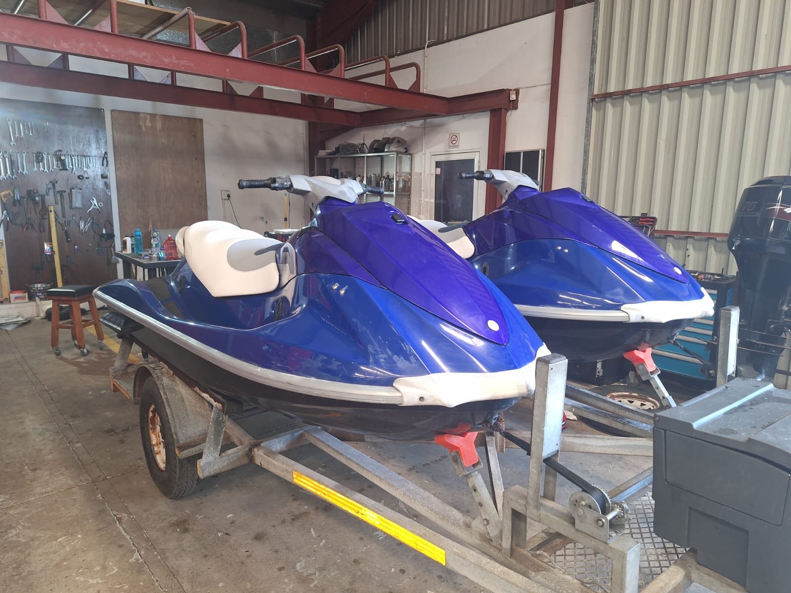 X2 Yamaha VX1100 2009 with only 200hrs 3.jpg