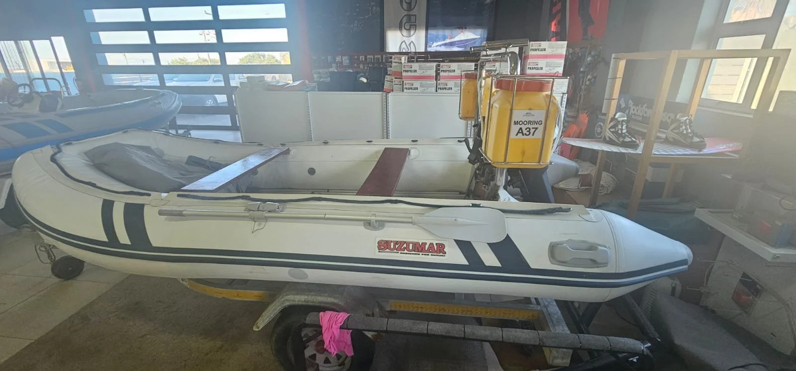 Suzumar 3m Rubber Duck with 15Hp