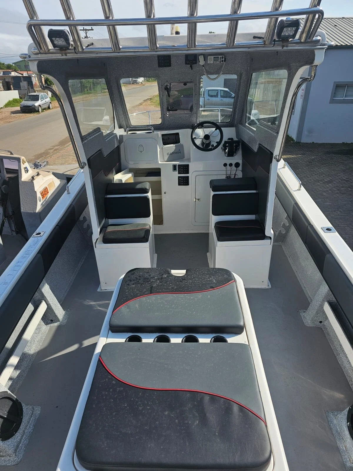 Carry Cat 760 with 2x Mercury 150hp 4.jpg