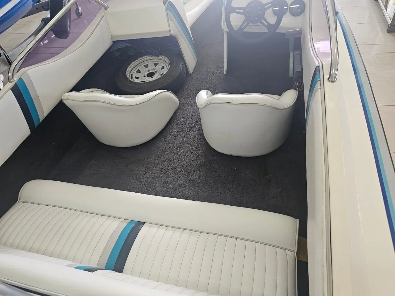 Glastron 16ft Xtaski 3.jpg