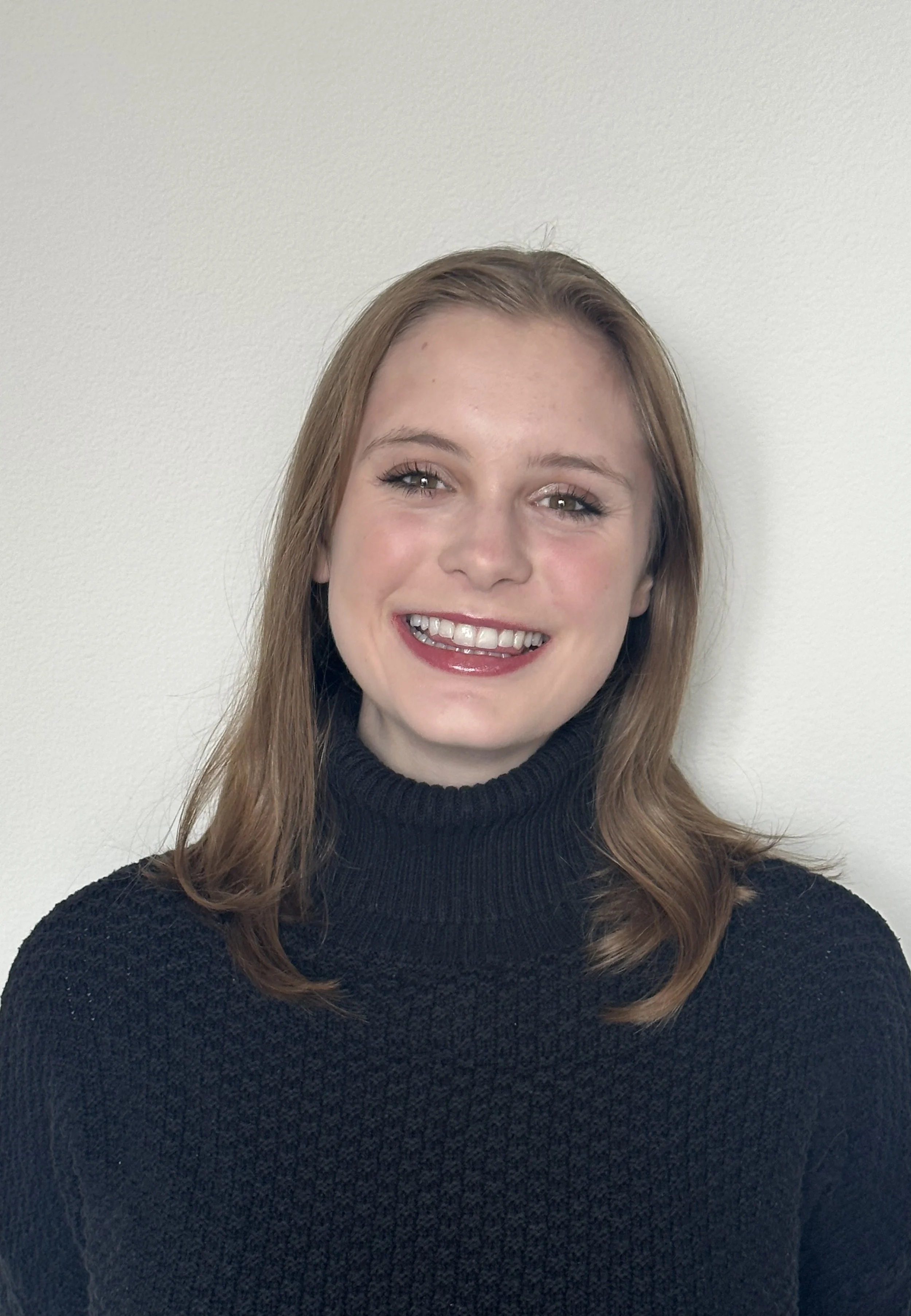 Olive Dyrbye-Wright Fights Food Waste from Dining Hall Practices to Produce Storage Tips