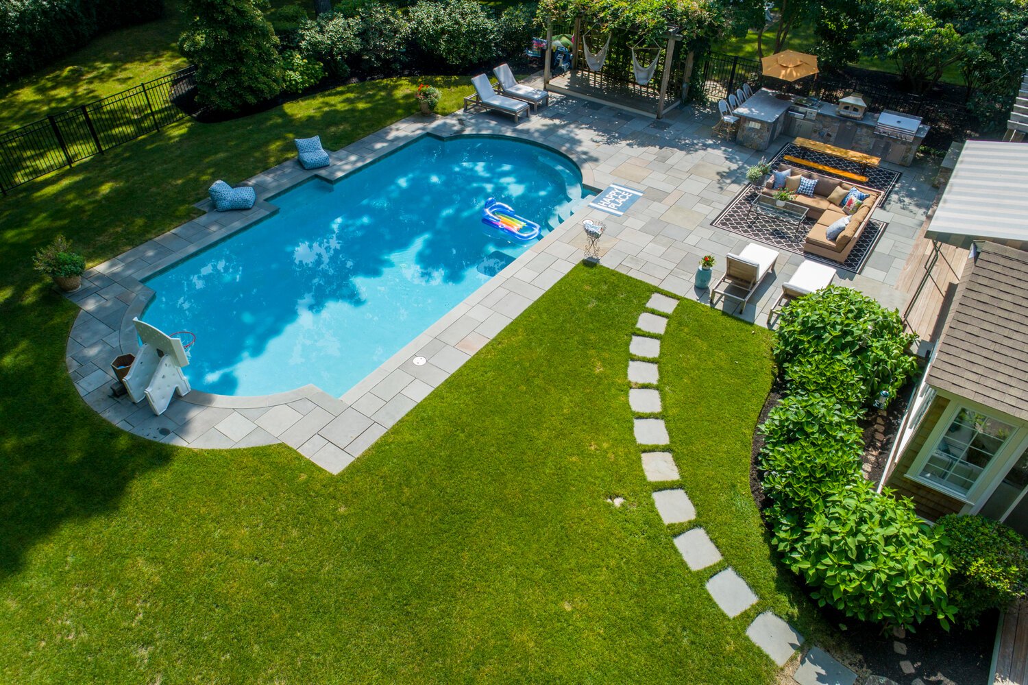 Bayscape Landscaping & Construction