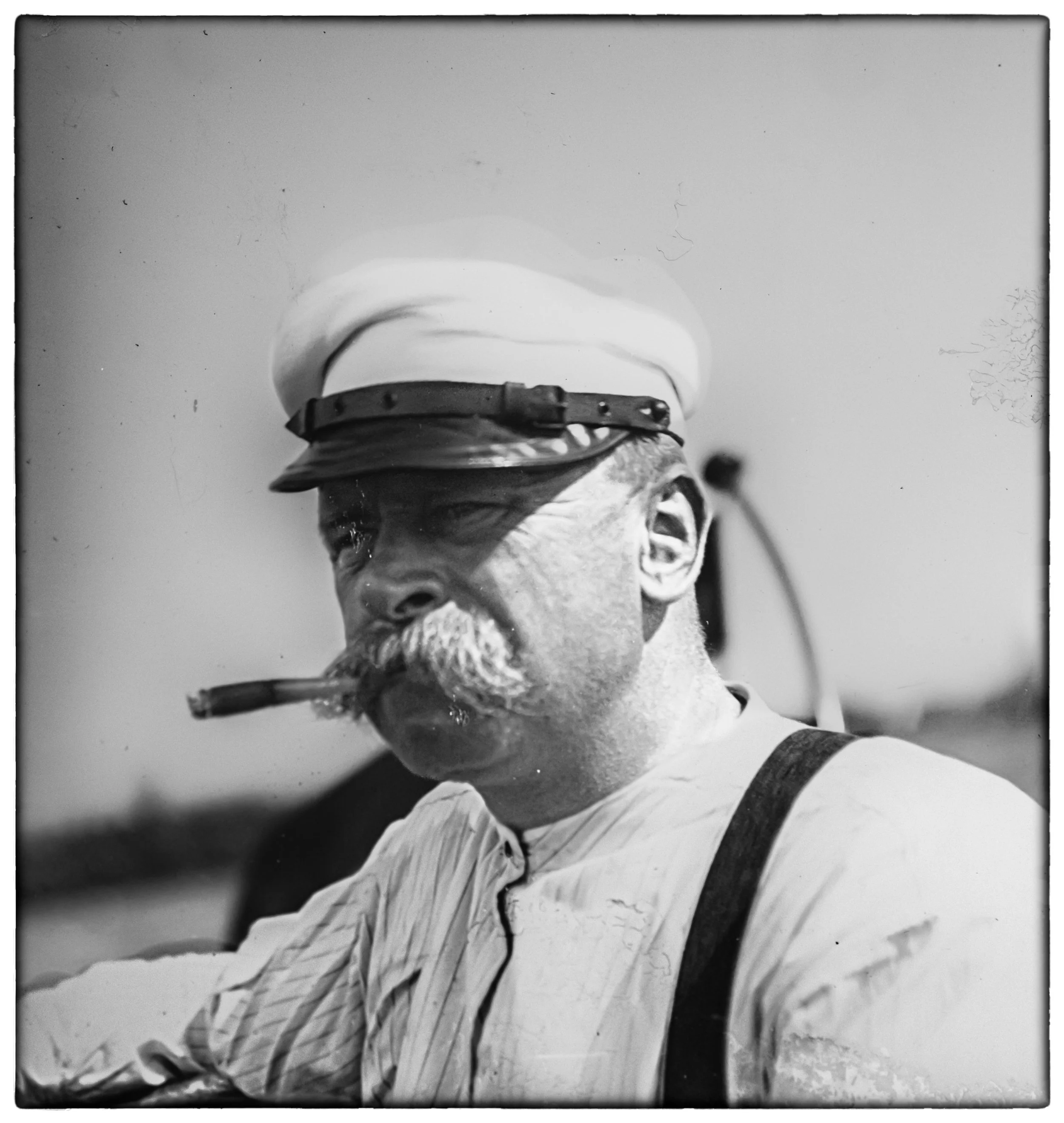 Dry Plate, photo'd digital, edit.  Dutch 1895
