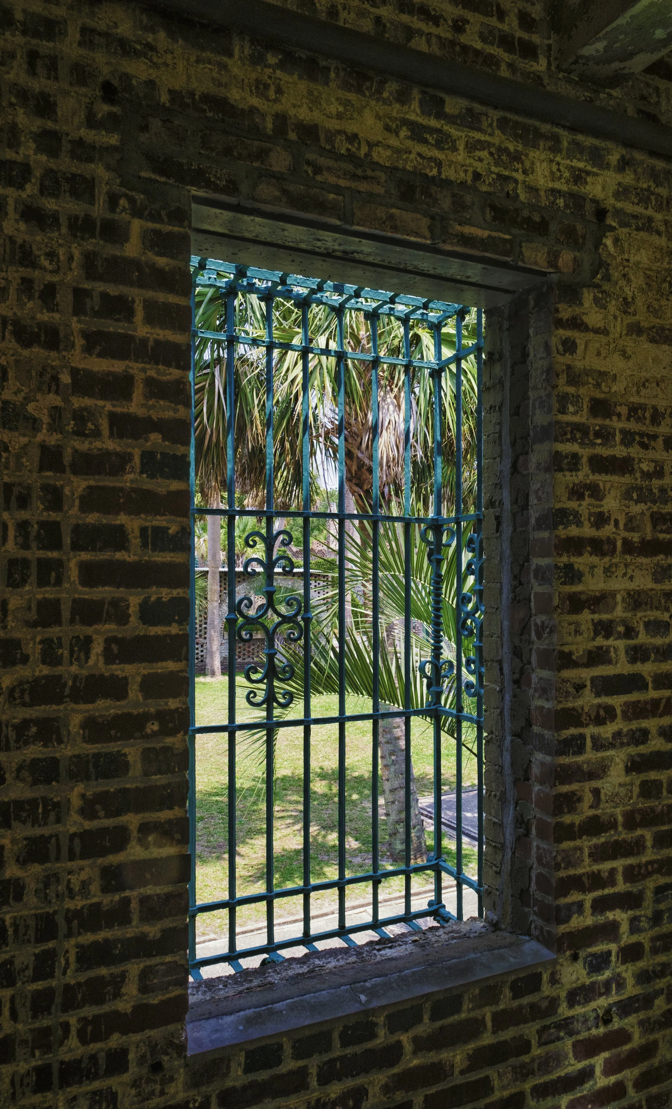 window all around brick.jpg