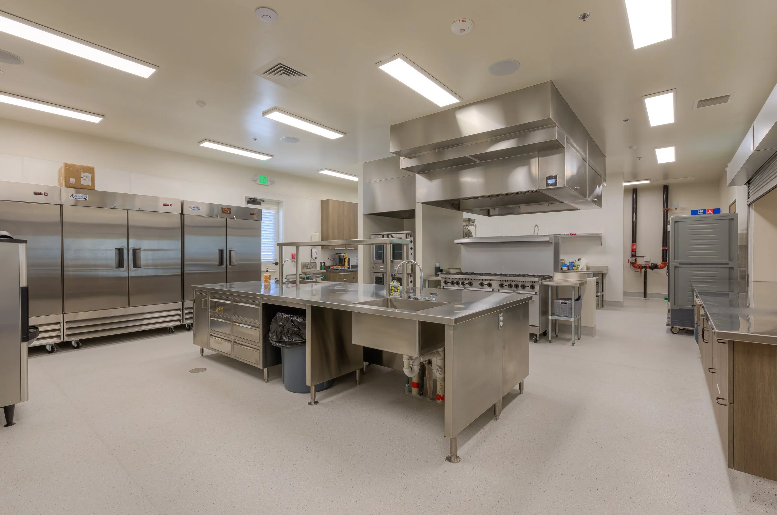 Paradise Adventist Church 080 - Fellowship Hall Kitchen.jpg