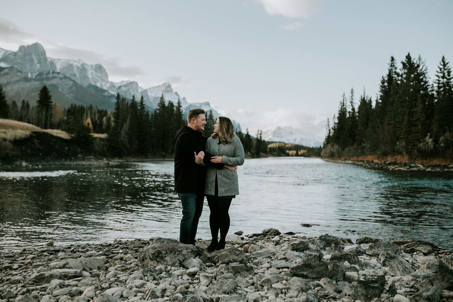 Fall-canmore-engagement-session-js-10.jpg