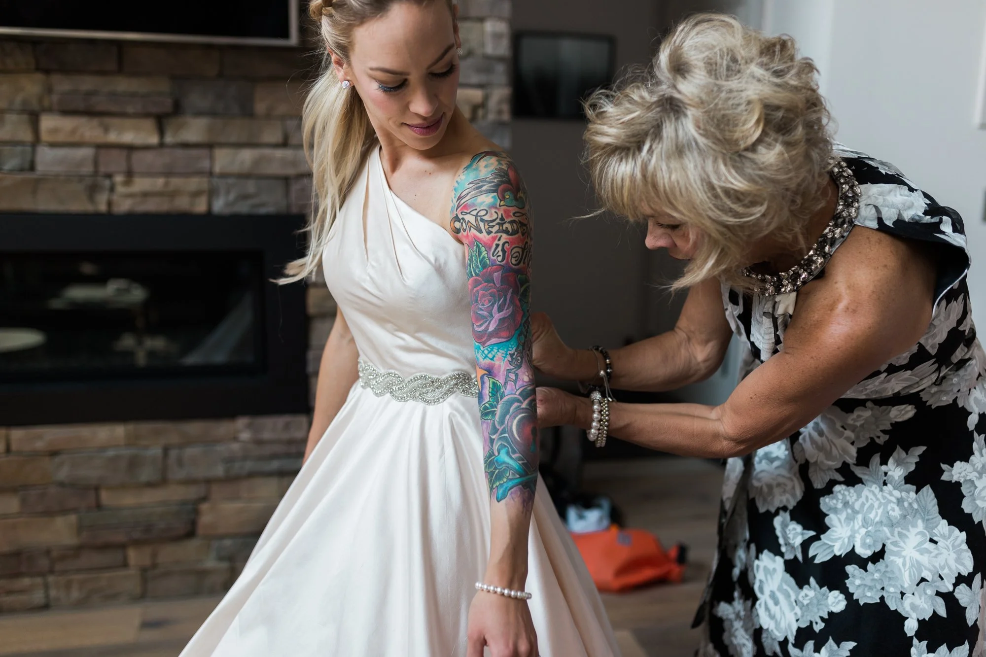 Deanna-Rachel-Photography-Canmore-Heli-Wedding-9.jpg