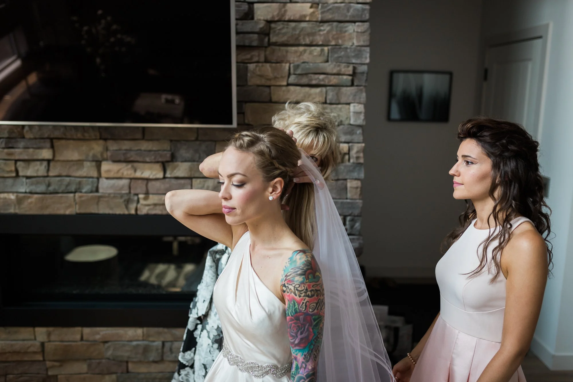 Deanna-Rachel-Photography-Canmore-Heli-Wedding-10.jpg