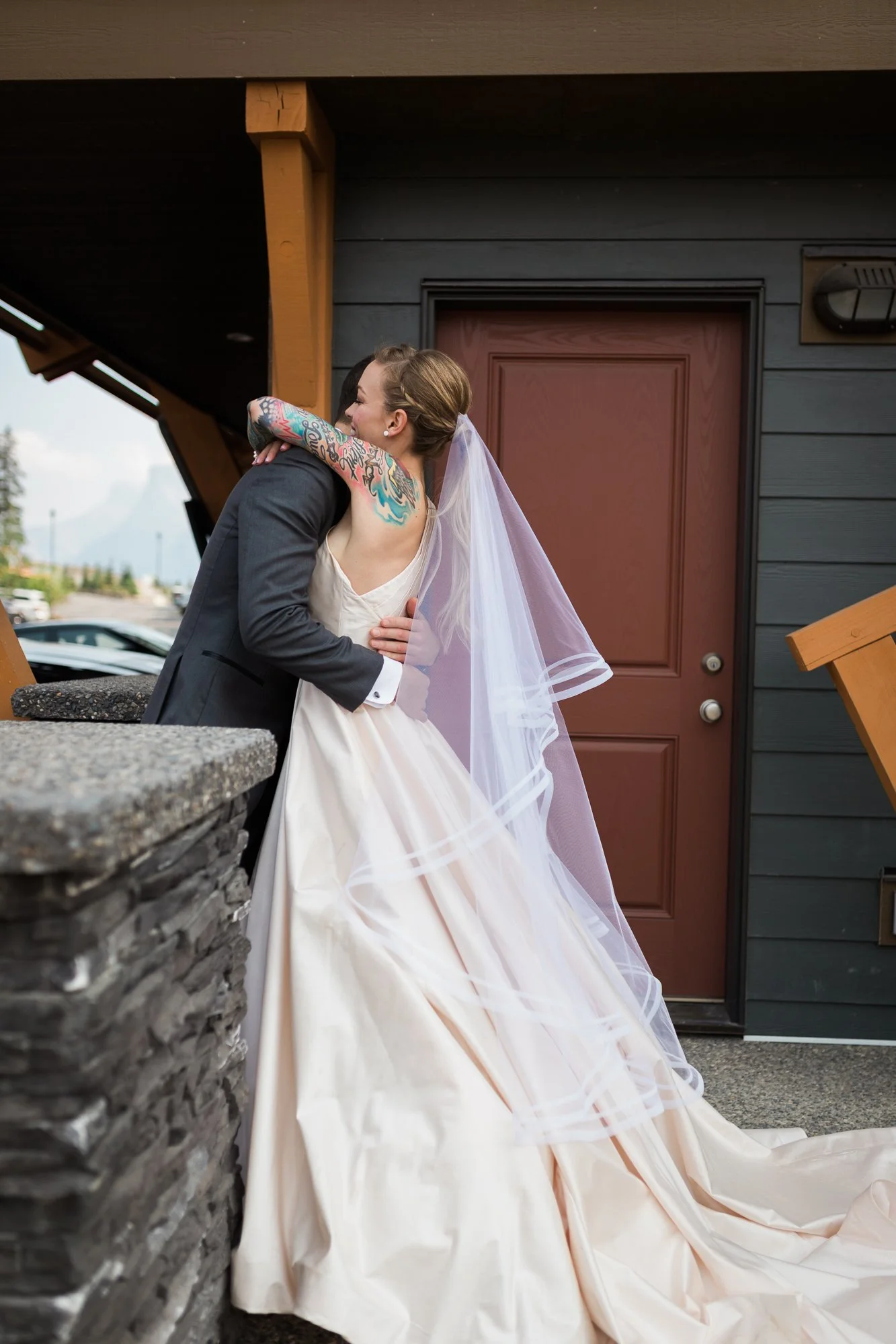 Deanna-Rachel-Photography-Canmore-Heli-Wedding-19.jpg