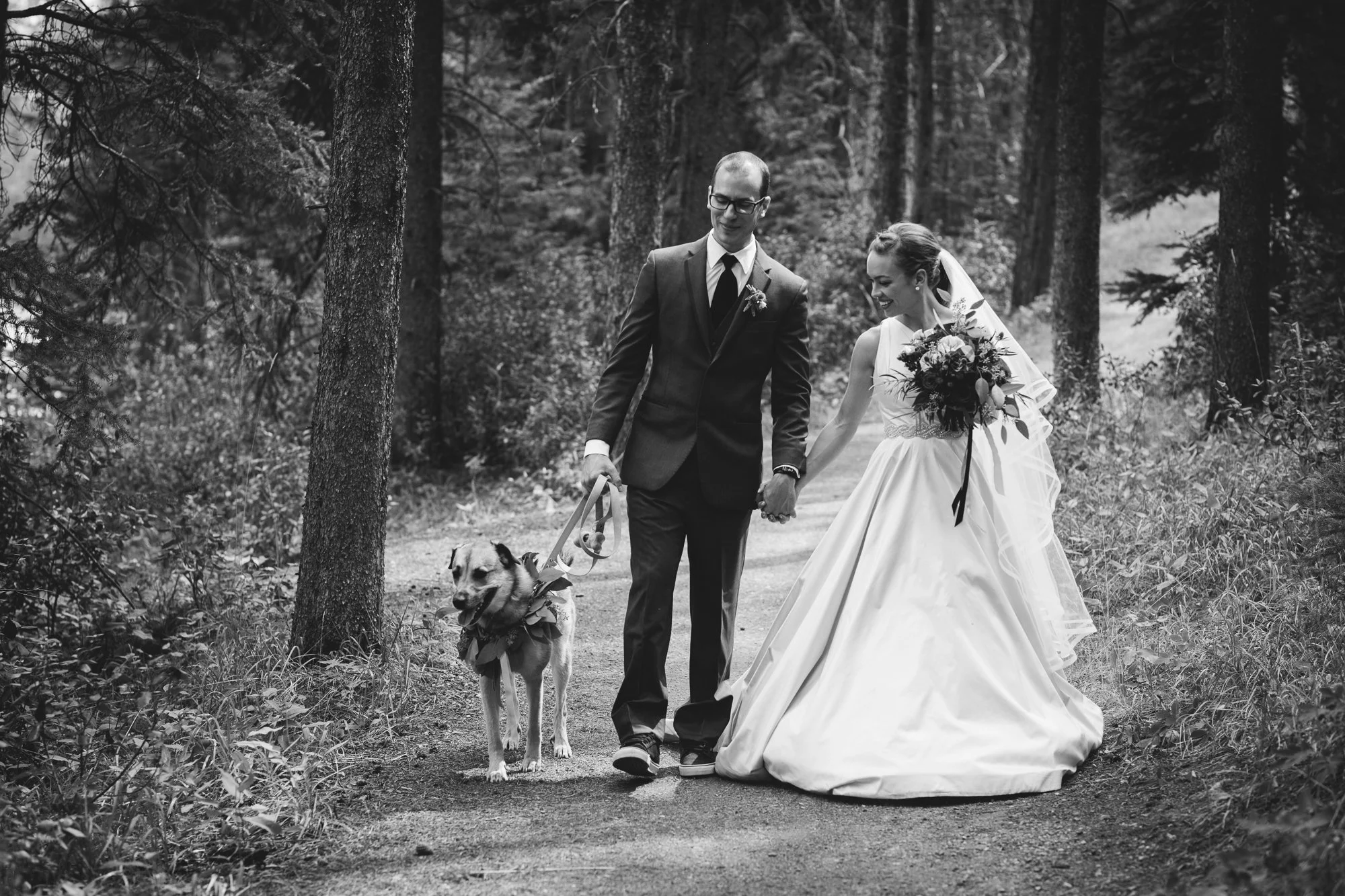 Deanna-Rachel-Photography-Canmore-Heli-Wedding-26.jpg