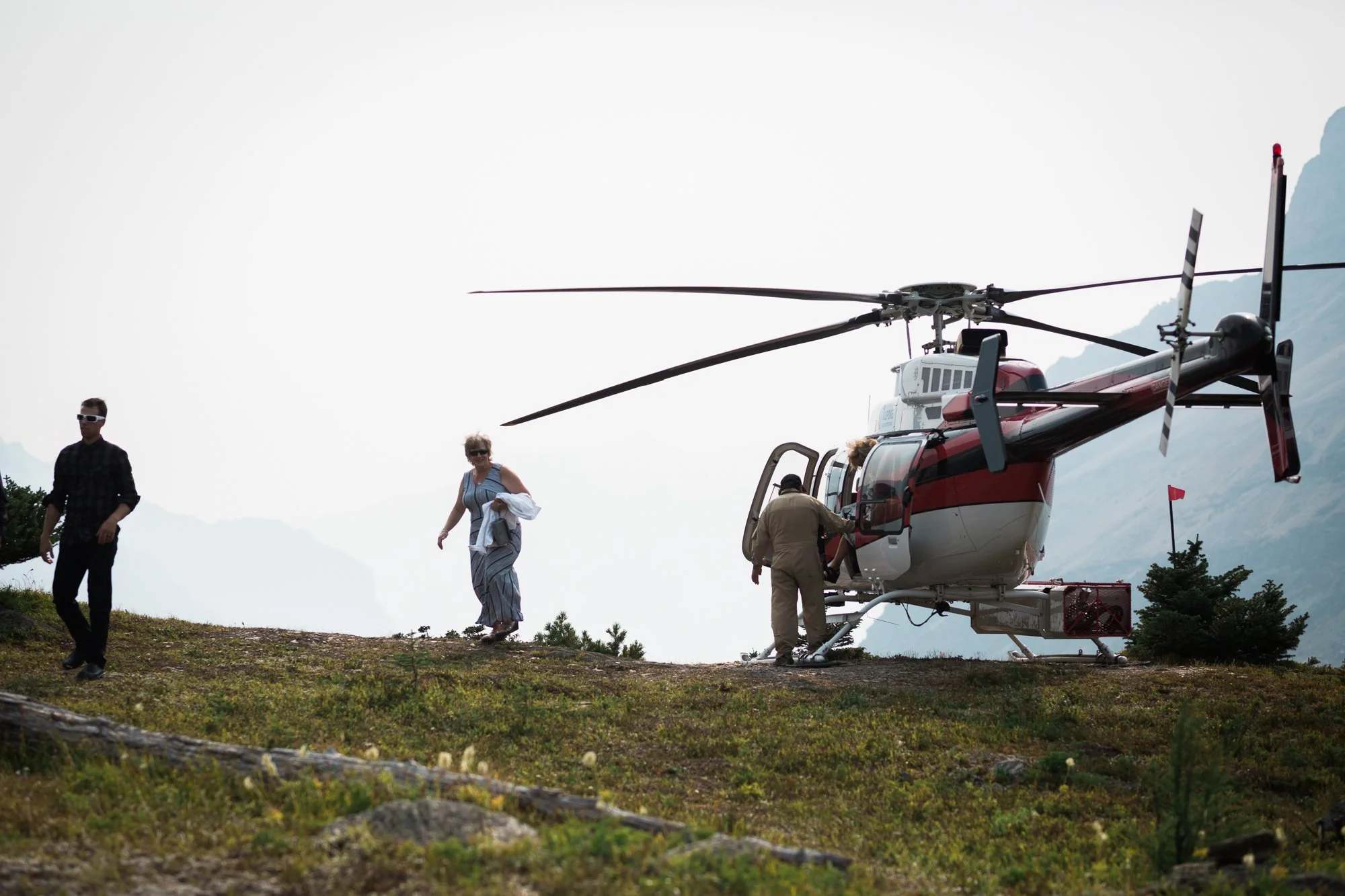 Deanna-Rachel-Photography-Canmore-Heli-Wedding-59.jpg