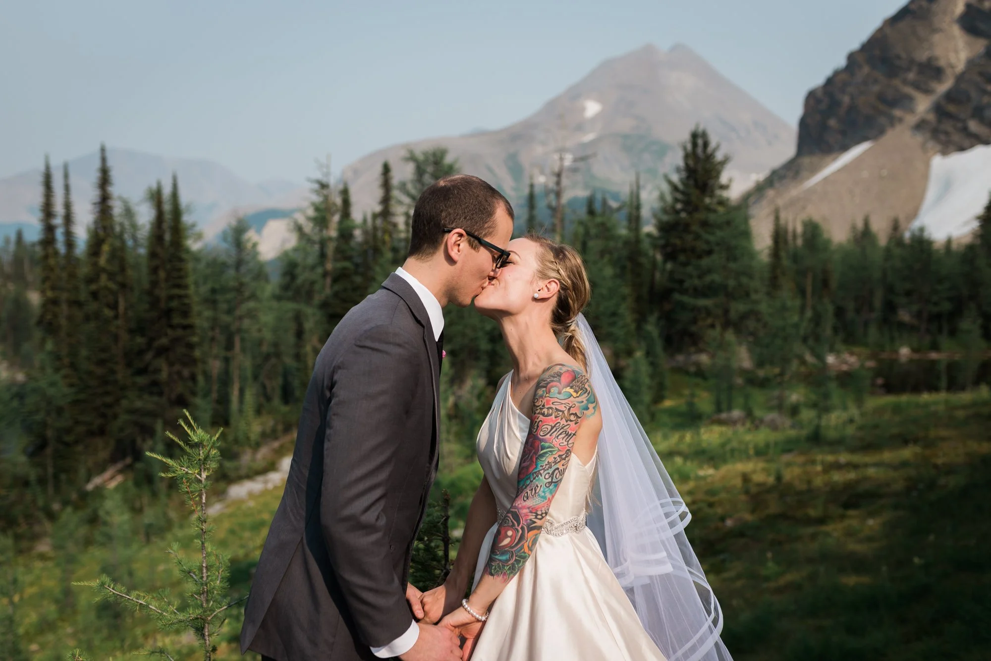 Deanna-Rachel-Photography-Canmore-Heli-Wedding-73.jpg
