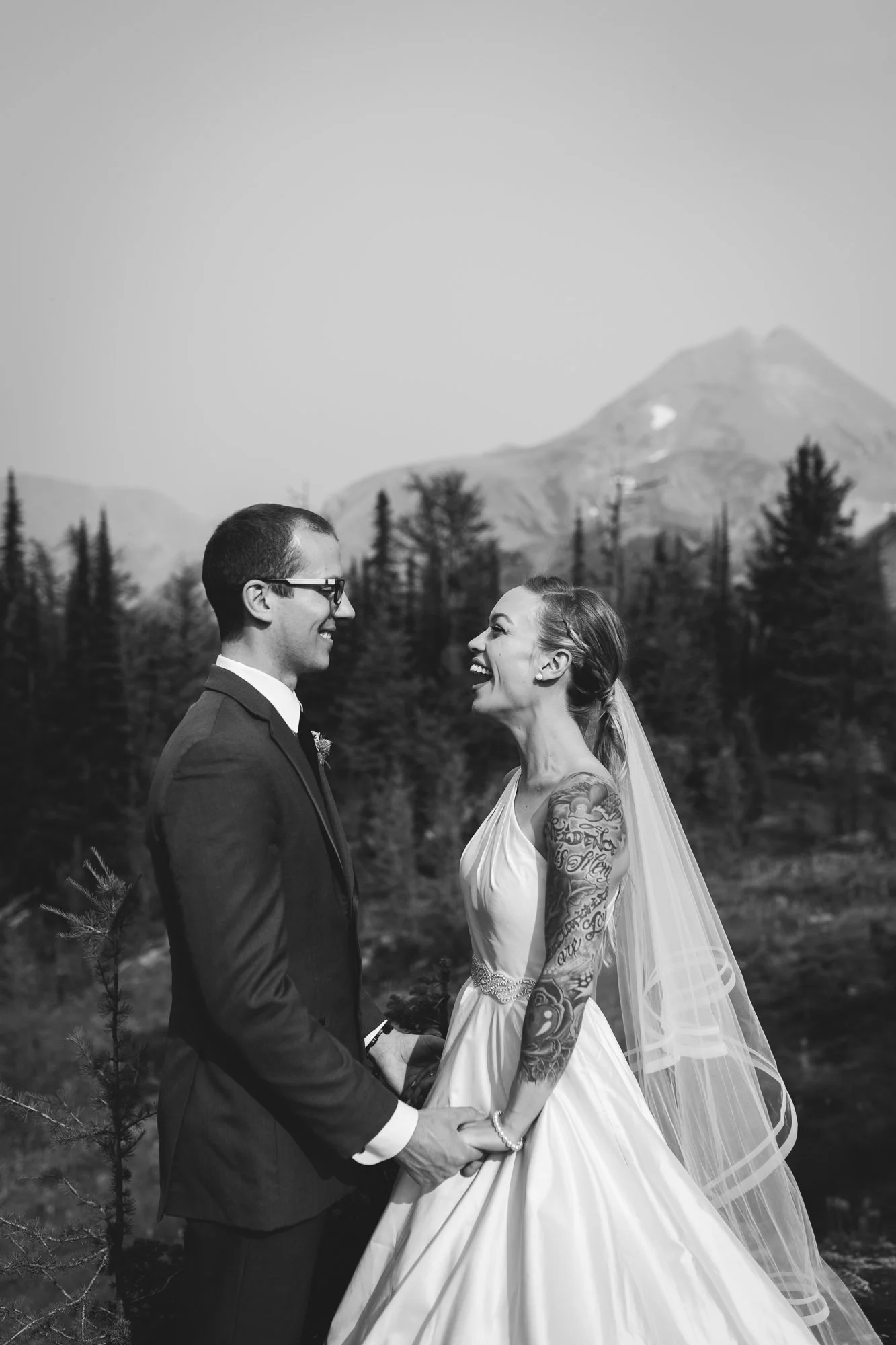 Deanna-Rachel-Photography-Canmore-Heli-Wedding-74.jpg