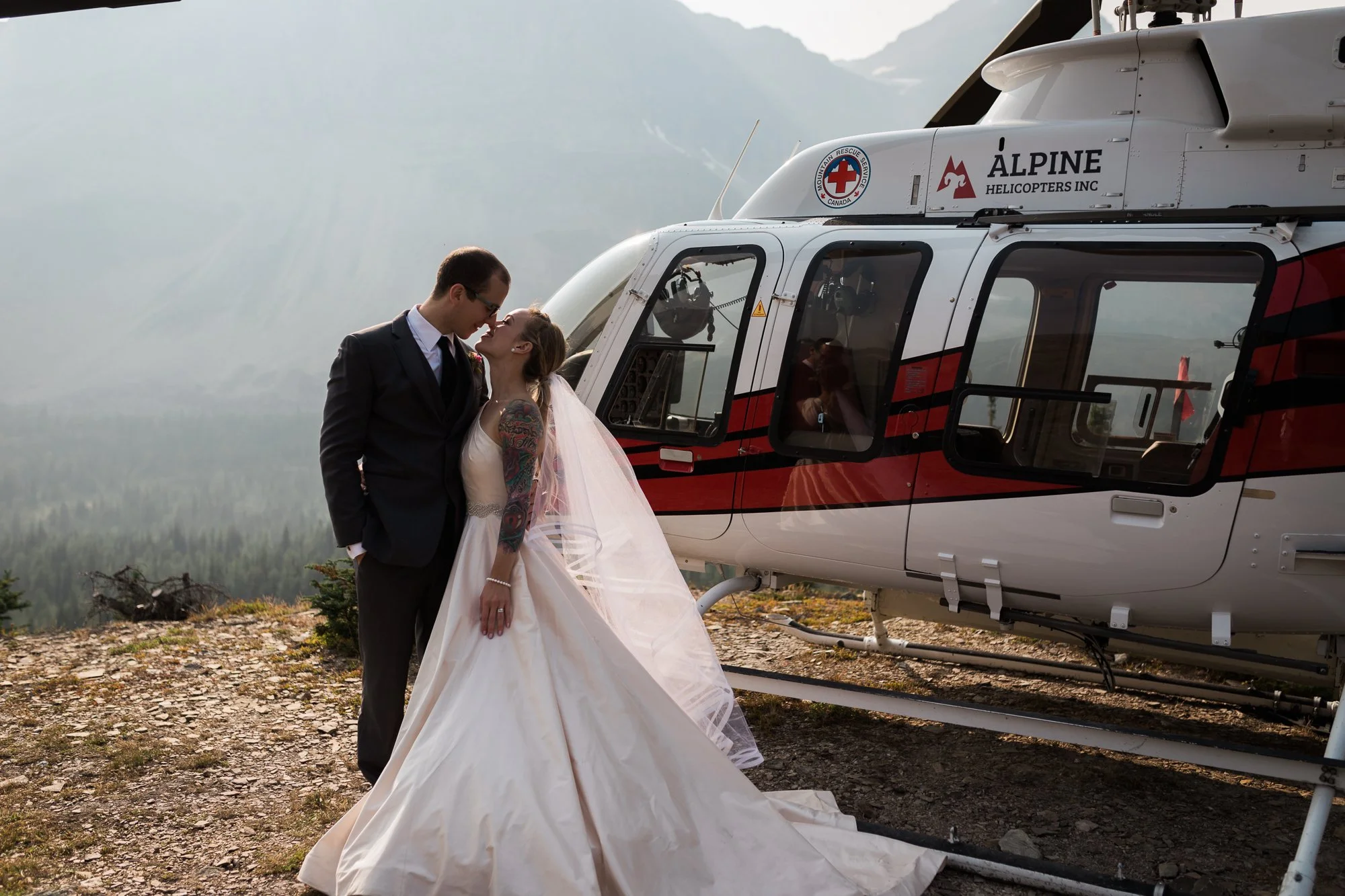 Deanna-Rachel-Photography-Canmore-Heli-Wedding-82.jpg