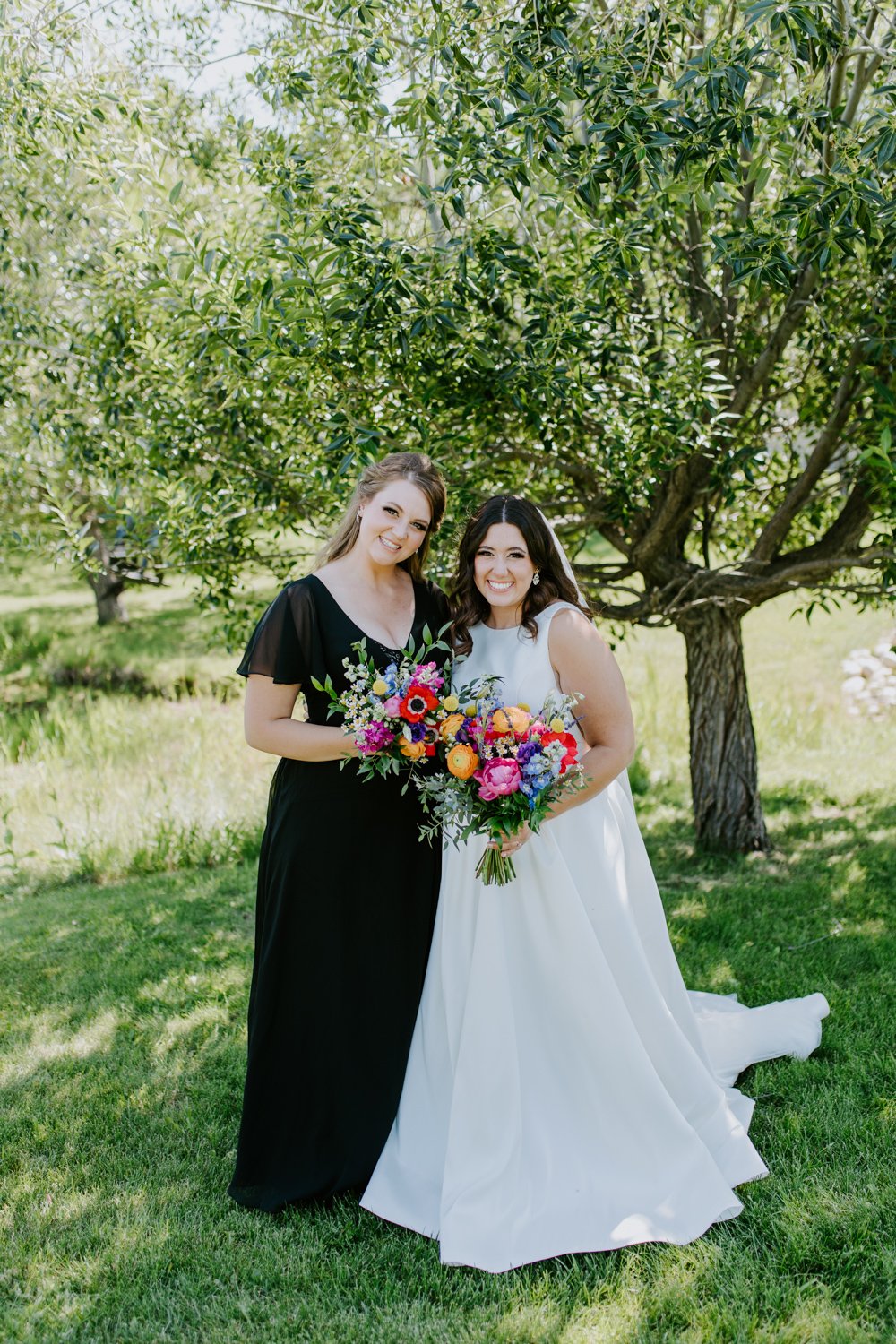 Bearspaw-Wedding-Photographer-Deanna-Rachel-19.jpg