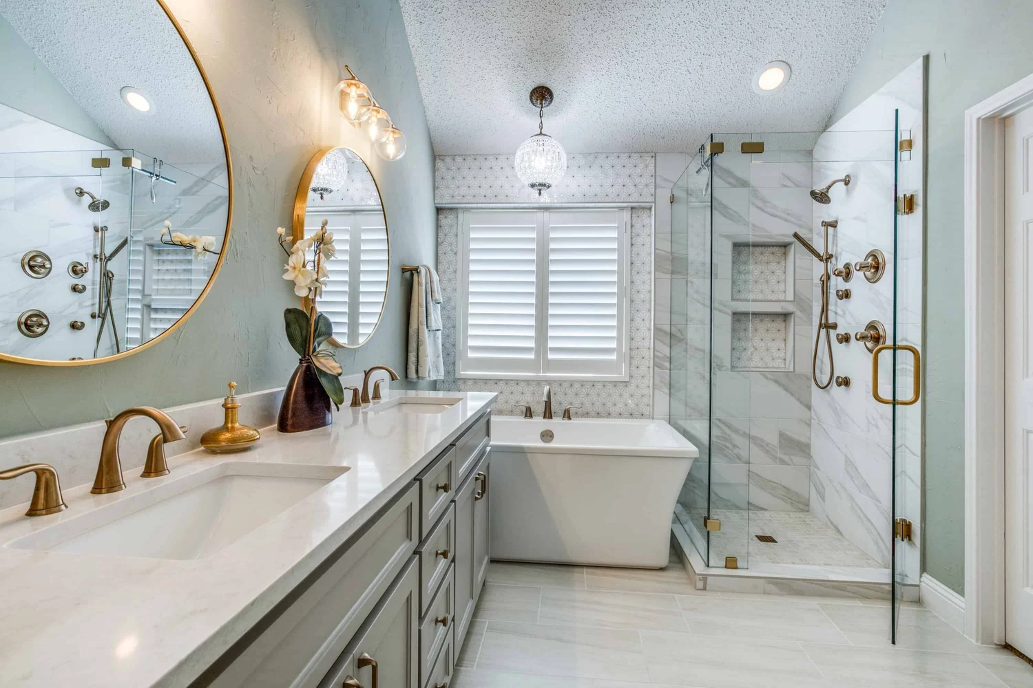 How to Remodel a Bathroom – Here's What Experts Do — legacy home remodeling