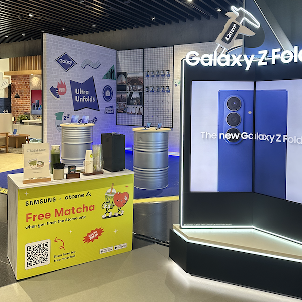 Matcha Live Station Booth Samsung Atome copy.png