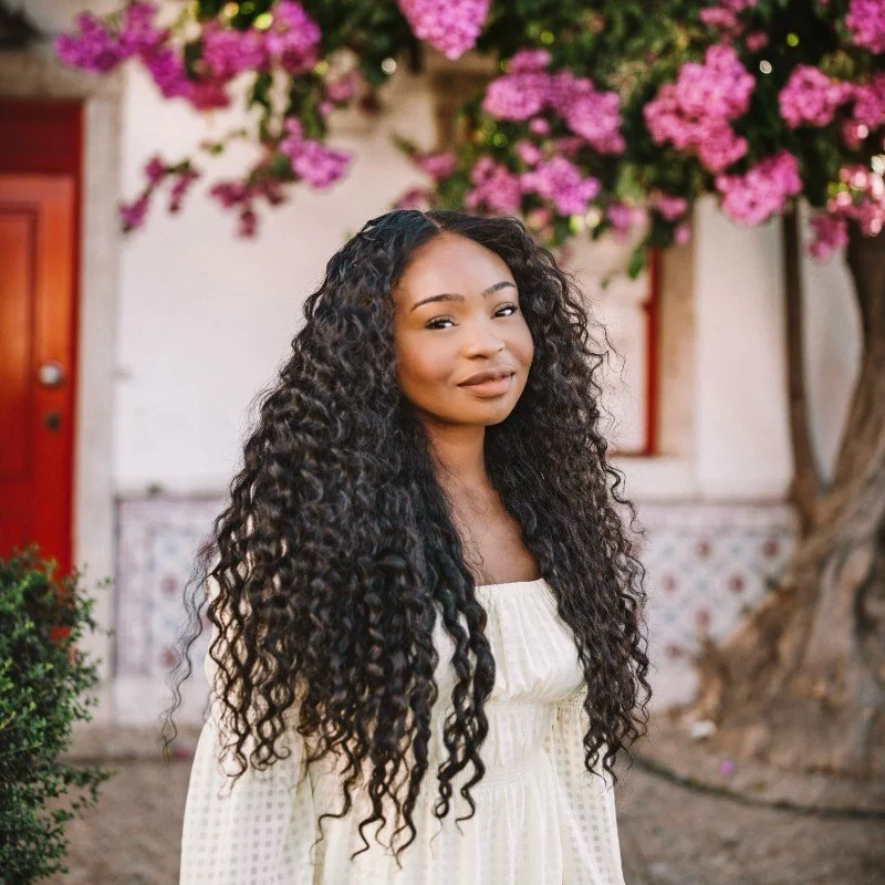 Aasiyah Abdulsalam Headshot