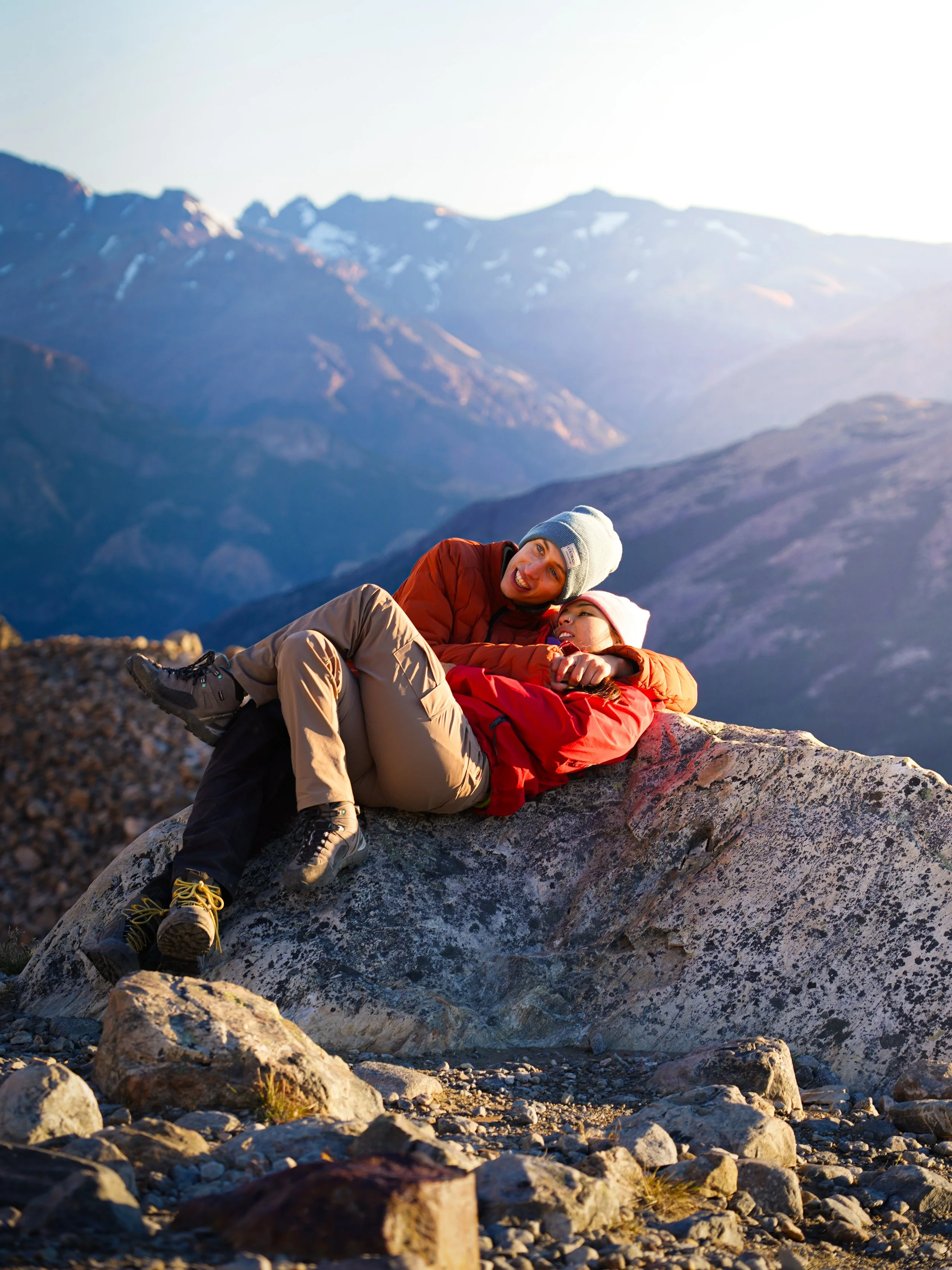 couple at Lago de los tres-3.jpg