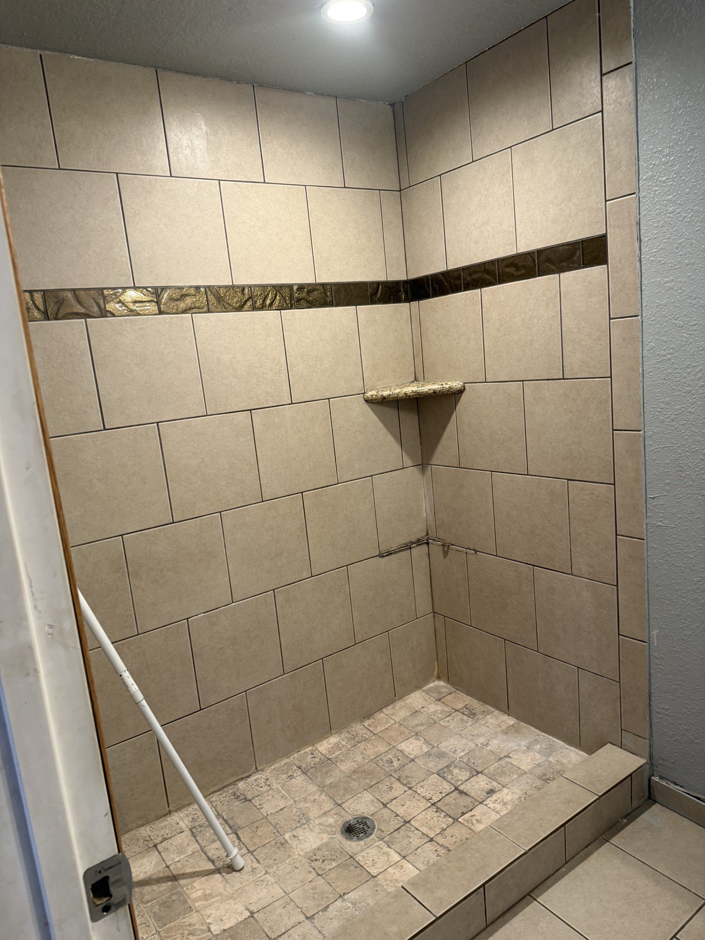 2002 Allen Rd., Sunnyside, WA 98944