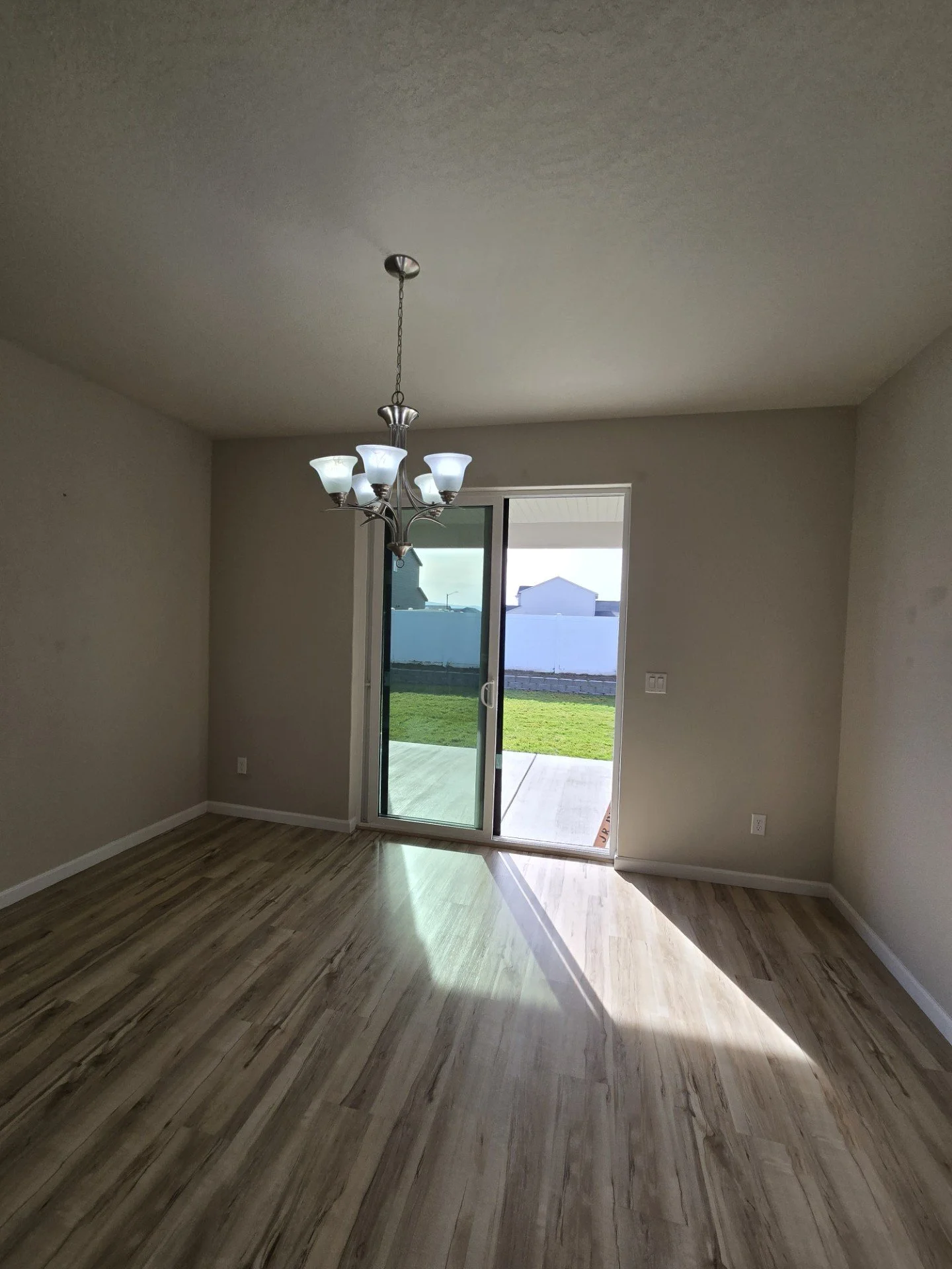 500 Jade Ave Grandview, WA 98930