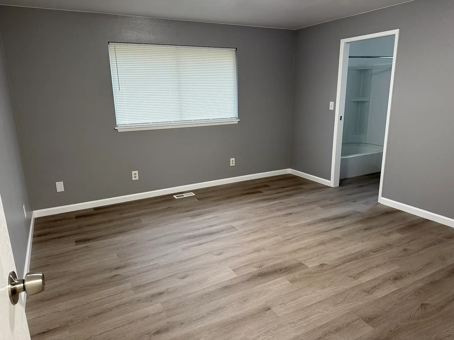 1220 Randel Rd., Sunnyside, WA 98944