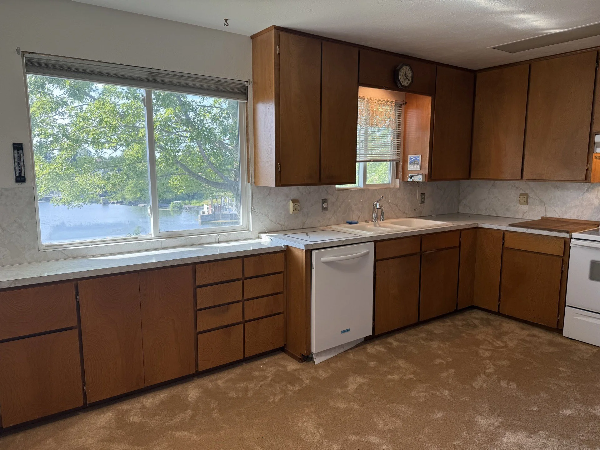 1425 Riverside Drive, Prosser, WA 99350