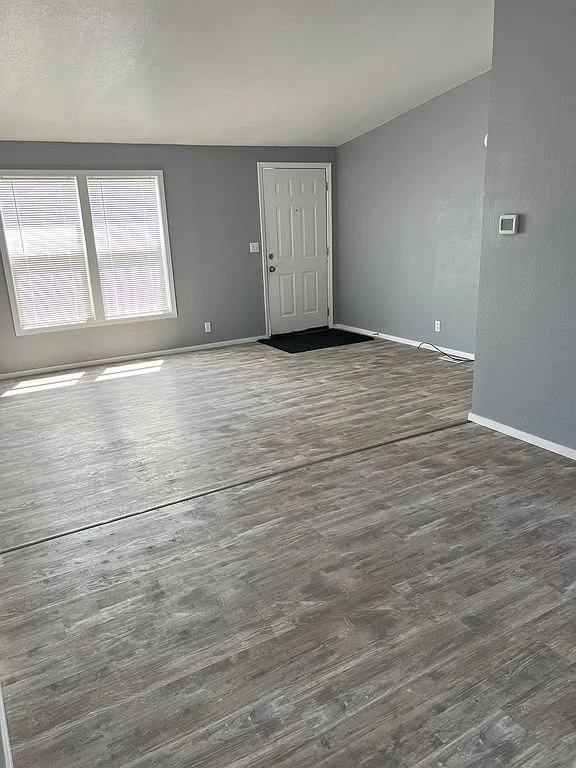 619 Jessica Ln, Granger, WA 98932