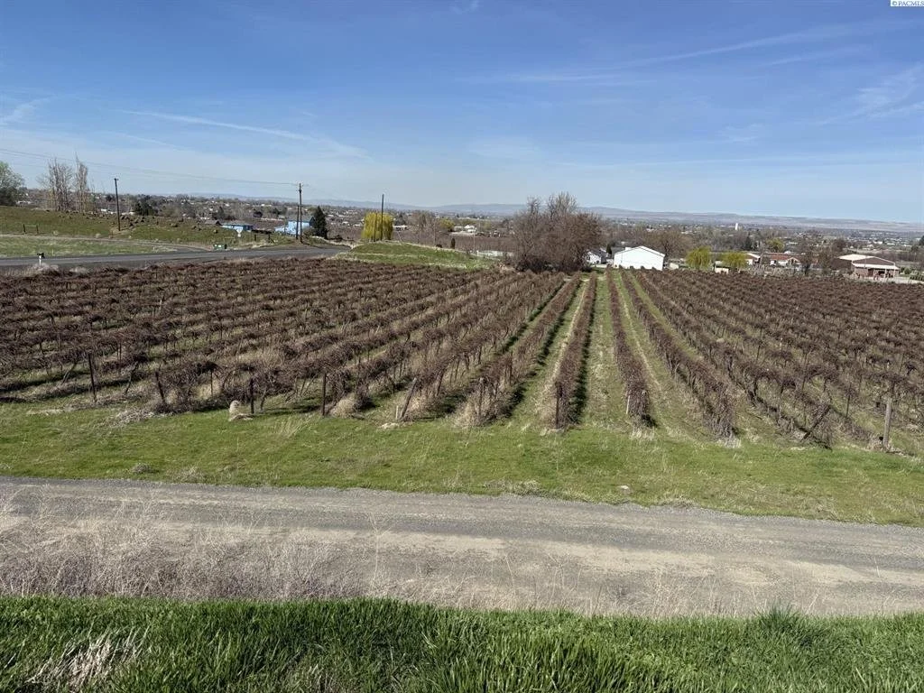 TBD Richards Rd., Prosser, WA 99350