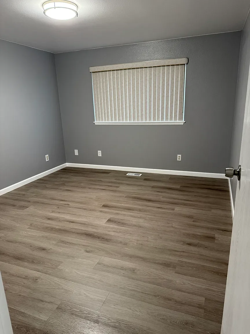 1220 Randel Rd., Sunnyside, WA 98944