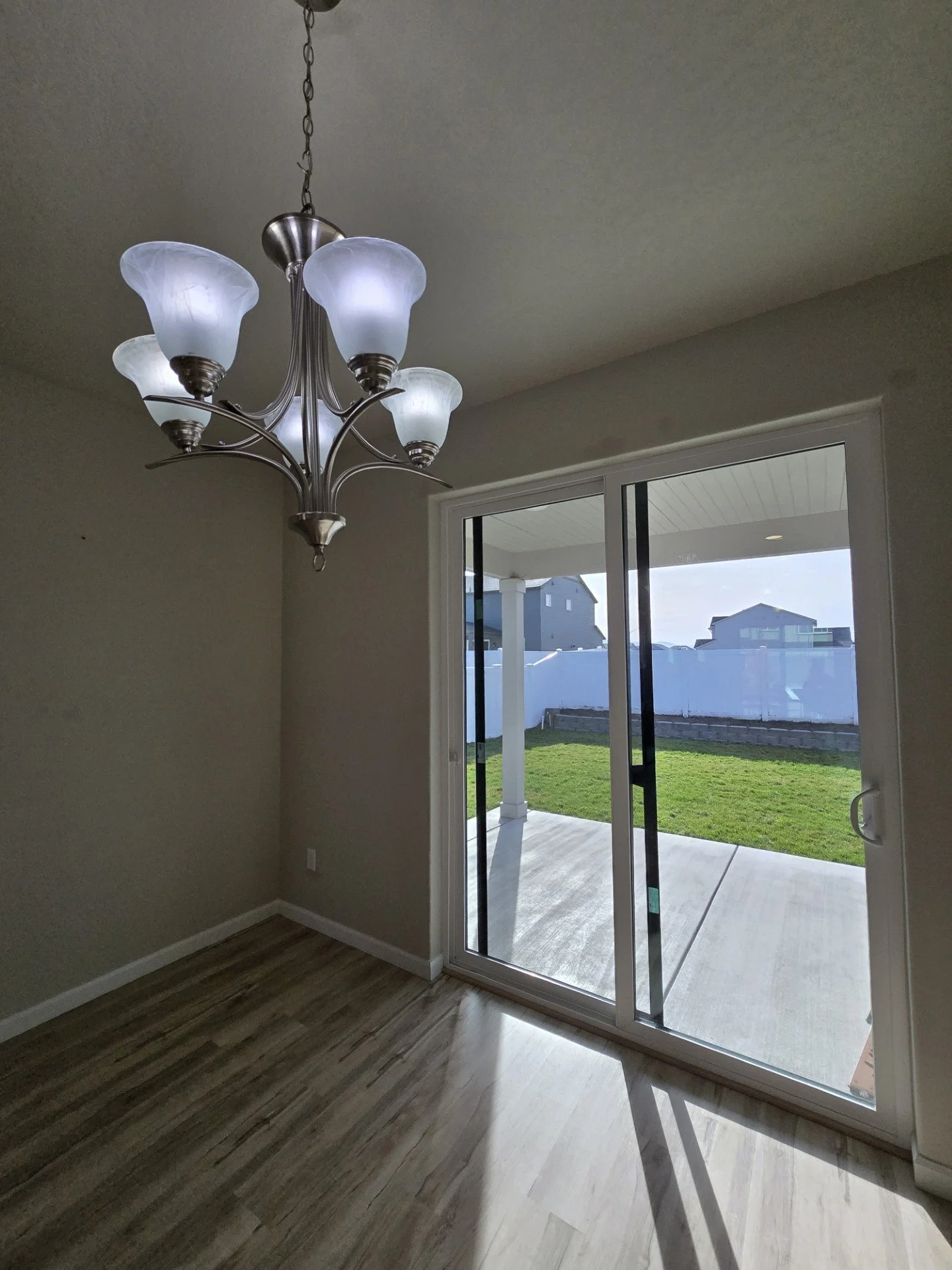 500 Jade Ave Grandview, WA 98930