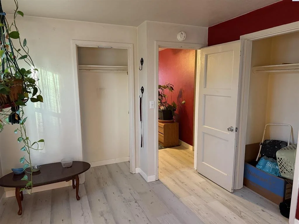 1208 Playfield Ave., Prosser, WA 99350