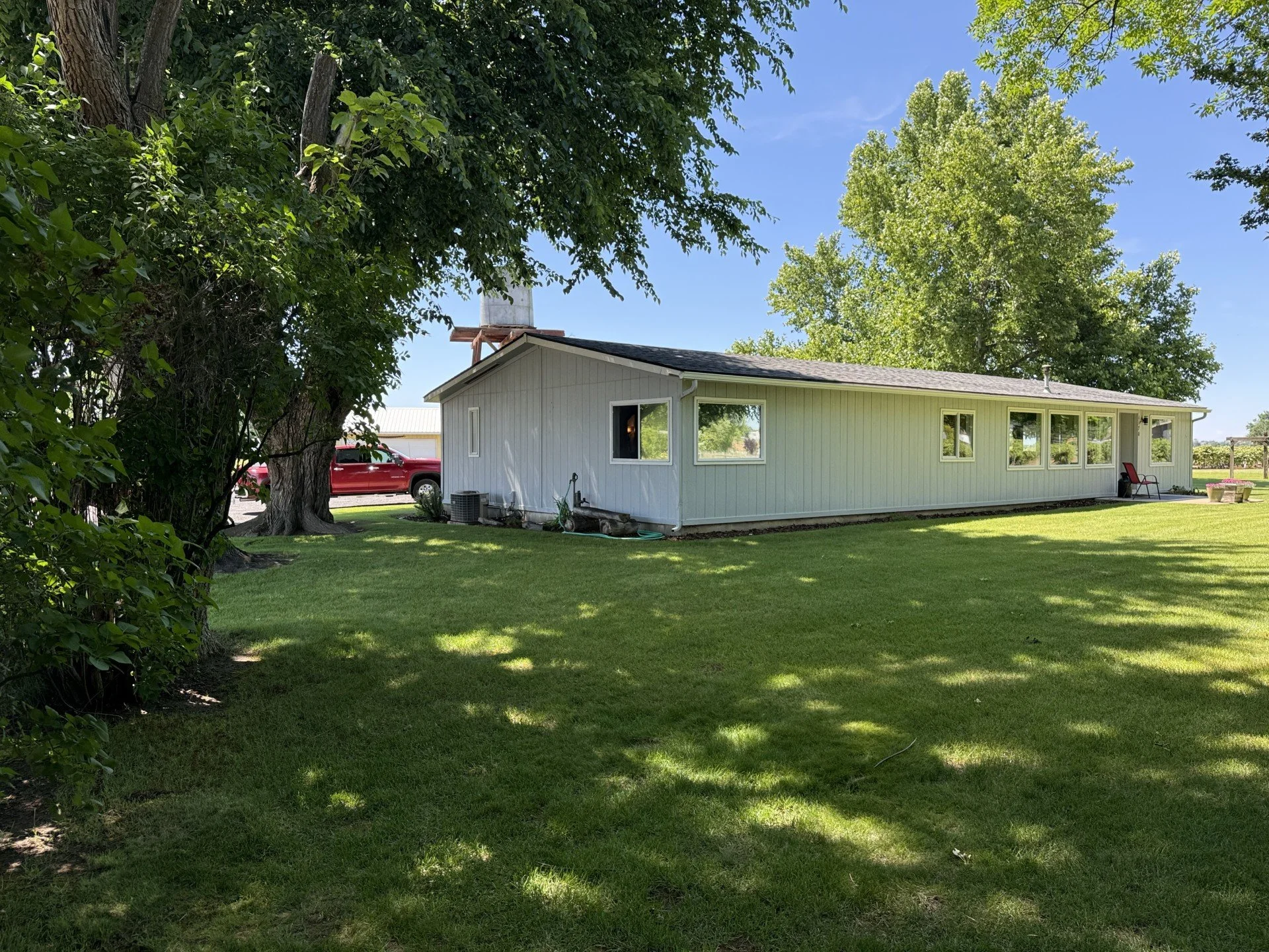 1170 Lower County Line Rd., WA 99350