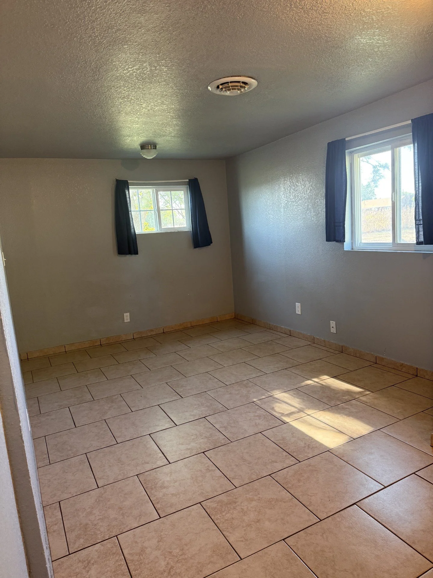 2002 Allen Rd., Sunnyside, WA 98944