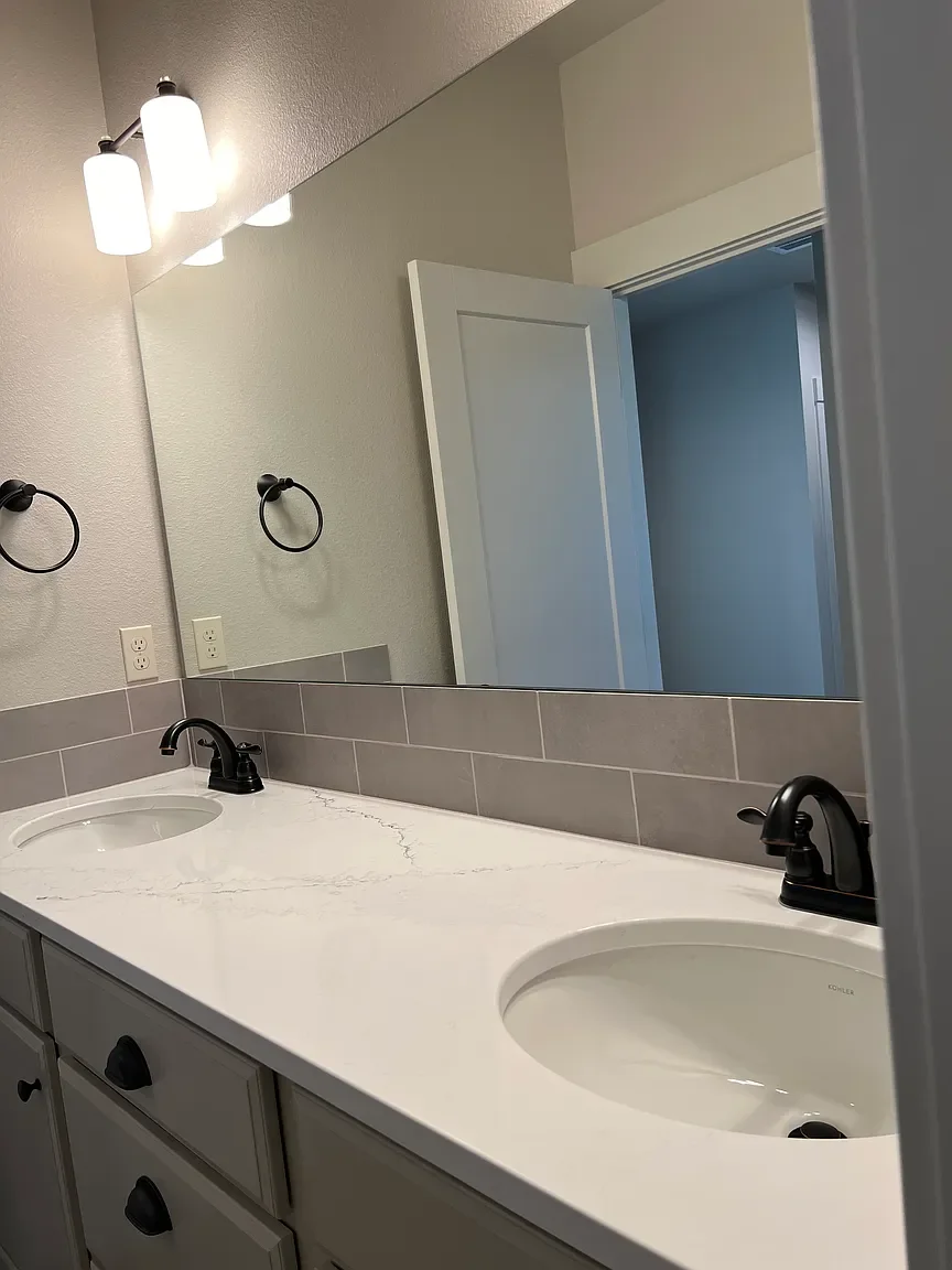 947 Brown Street. Prosser, WA 99350