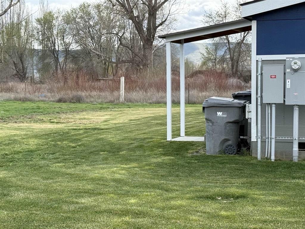 16509 N. Missimer Rd., Prosser, WA 99350