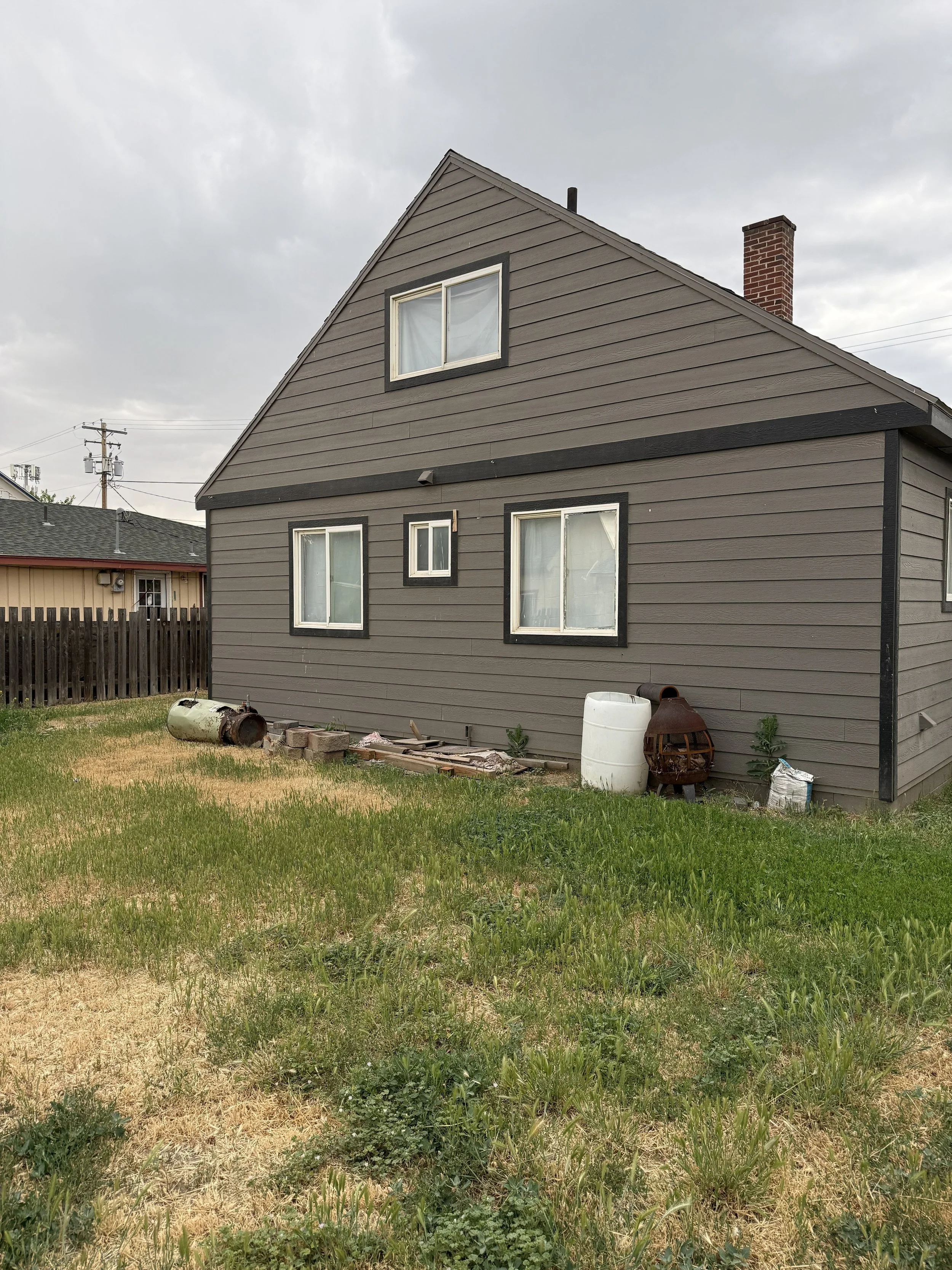 320 N. 9th St, Sunnyside, WA 98944