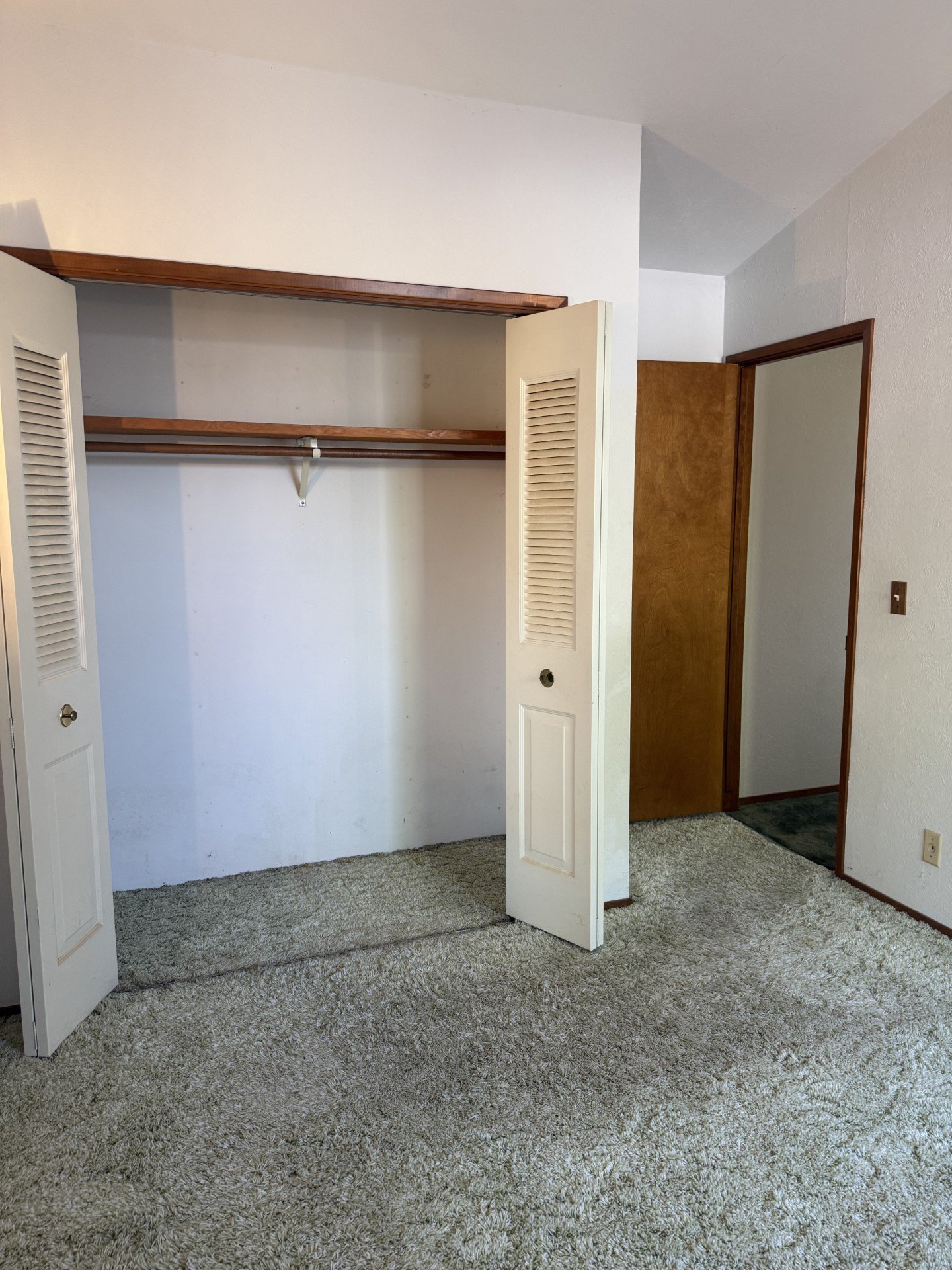 1425 Riverside Drive, Prosser, WA 99350