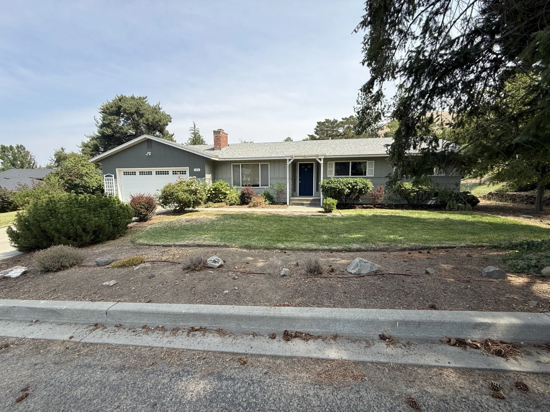 1416 Scenic Dr., Prosser, WA 99350