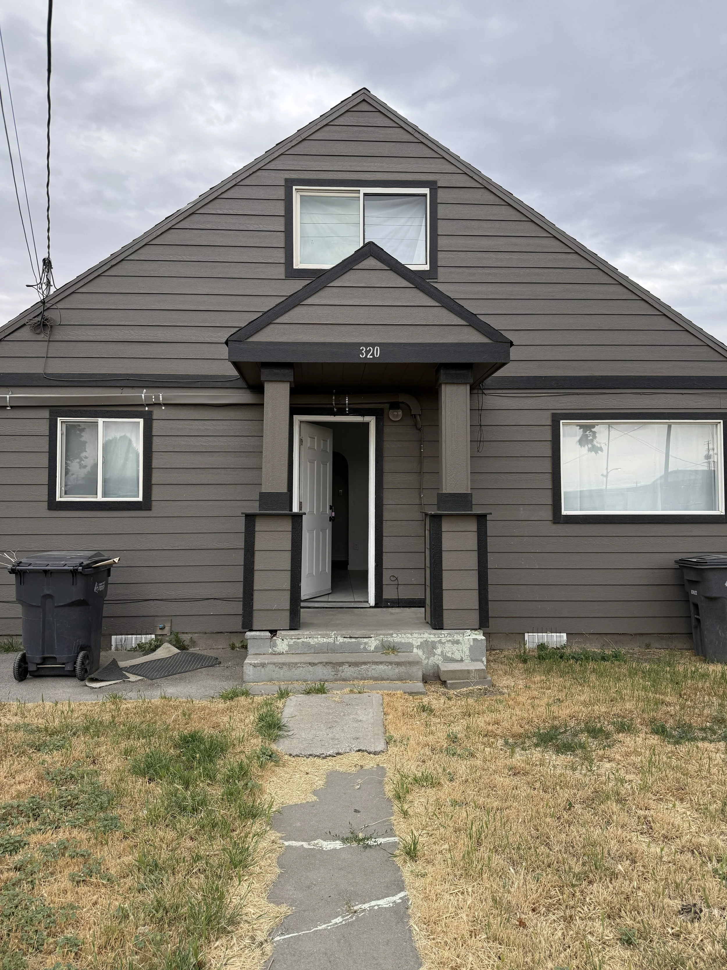 320 N. 9th St, Sunnyside, WA 98944