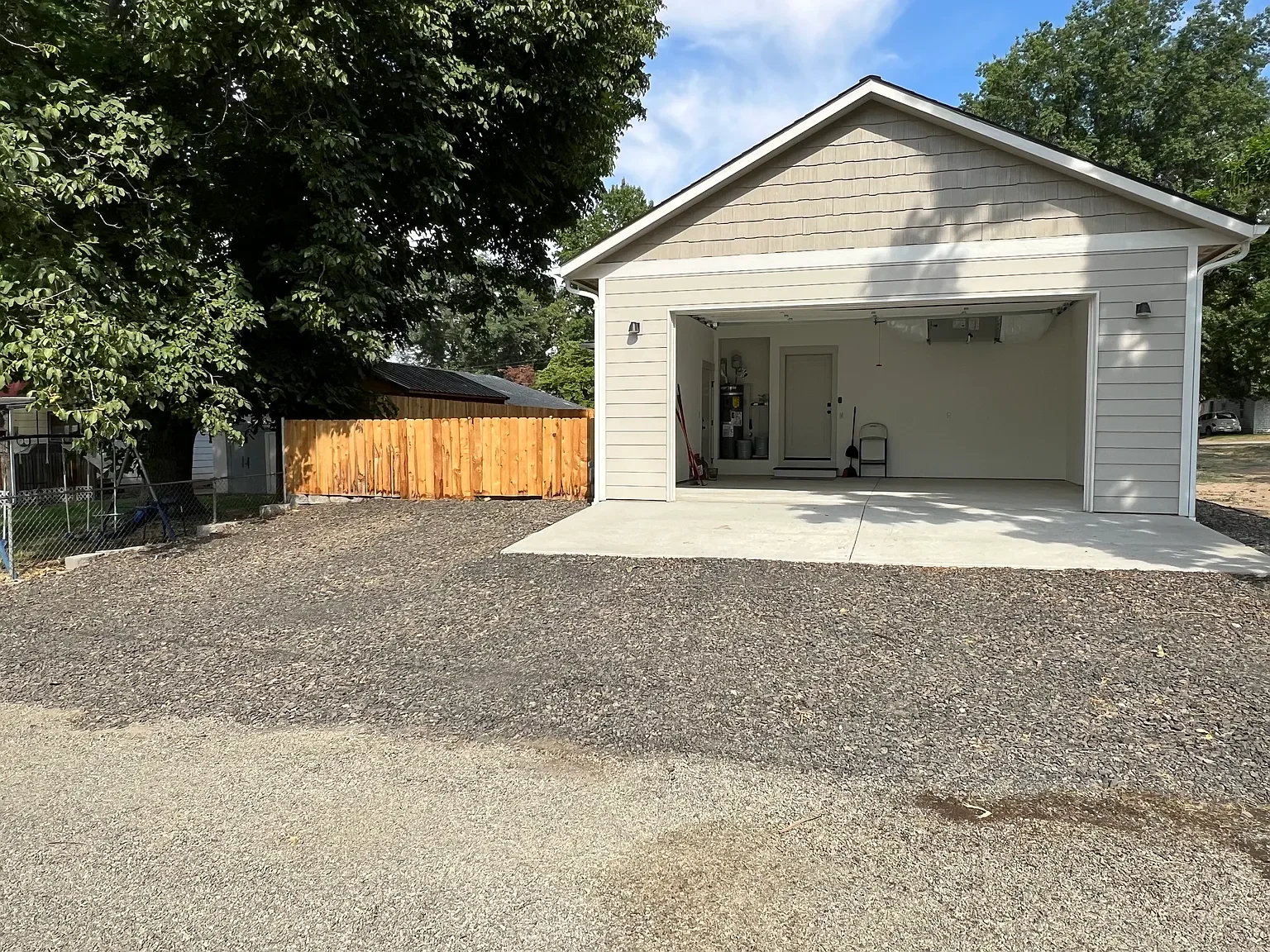 947 Brown Street. Prosser, WA 99350