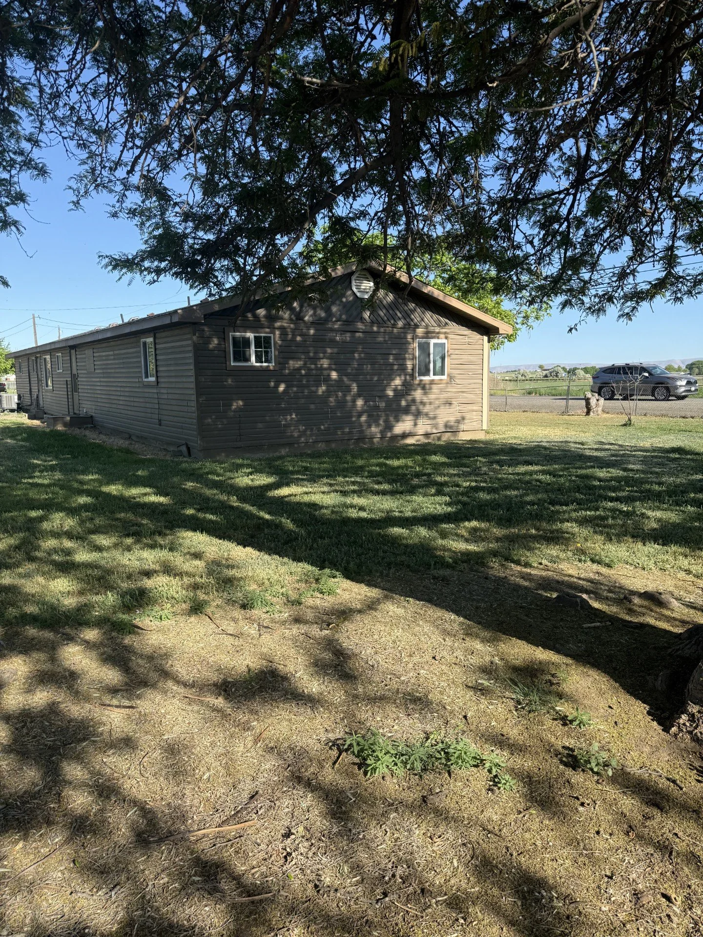 2002 Allen Rd., Sunnyside, WA 98944