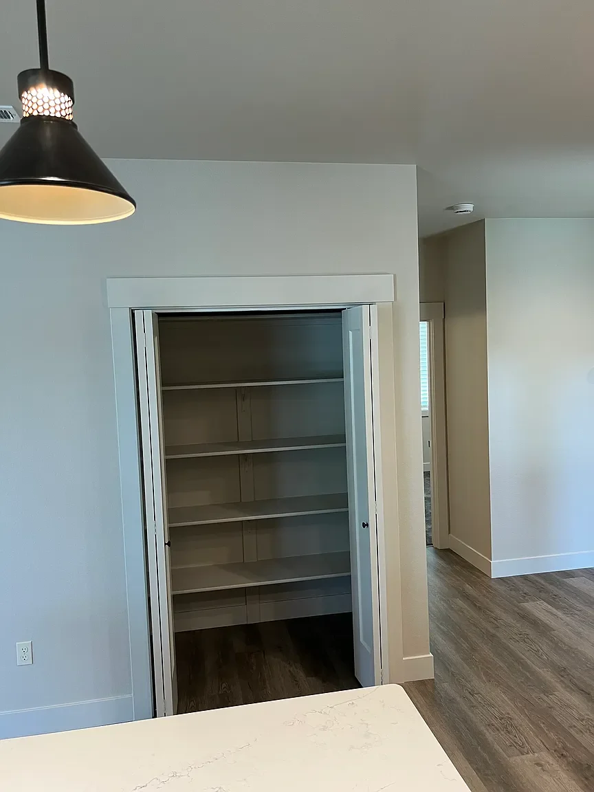 947 Brown Street. Prosser, WA 99350