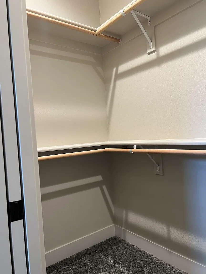 947 Brown Street. Prosser, WA 99350