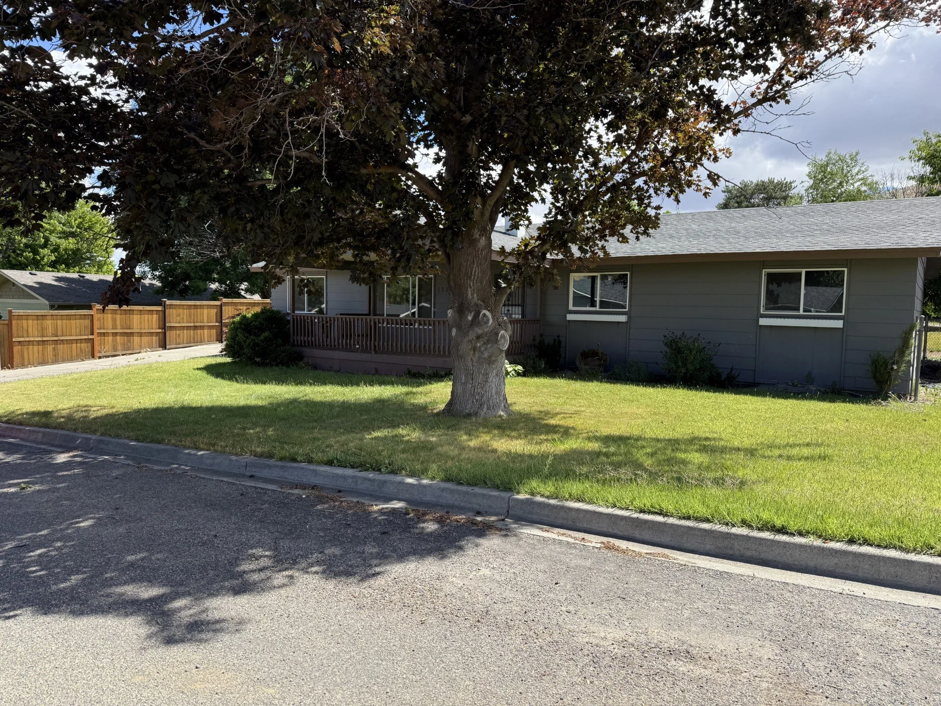 1336 Scenic Dr., Prosser, WA 99350