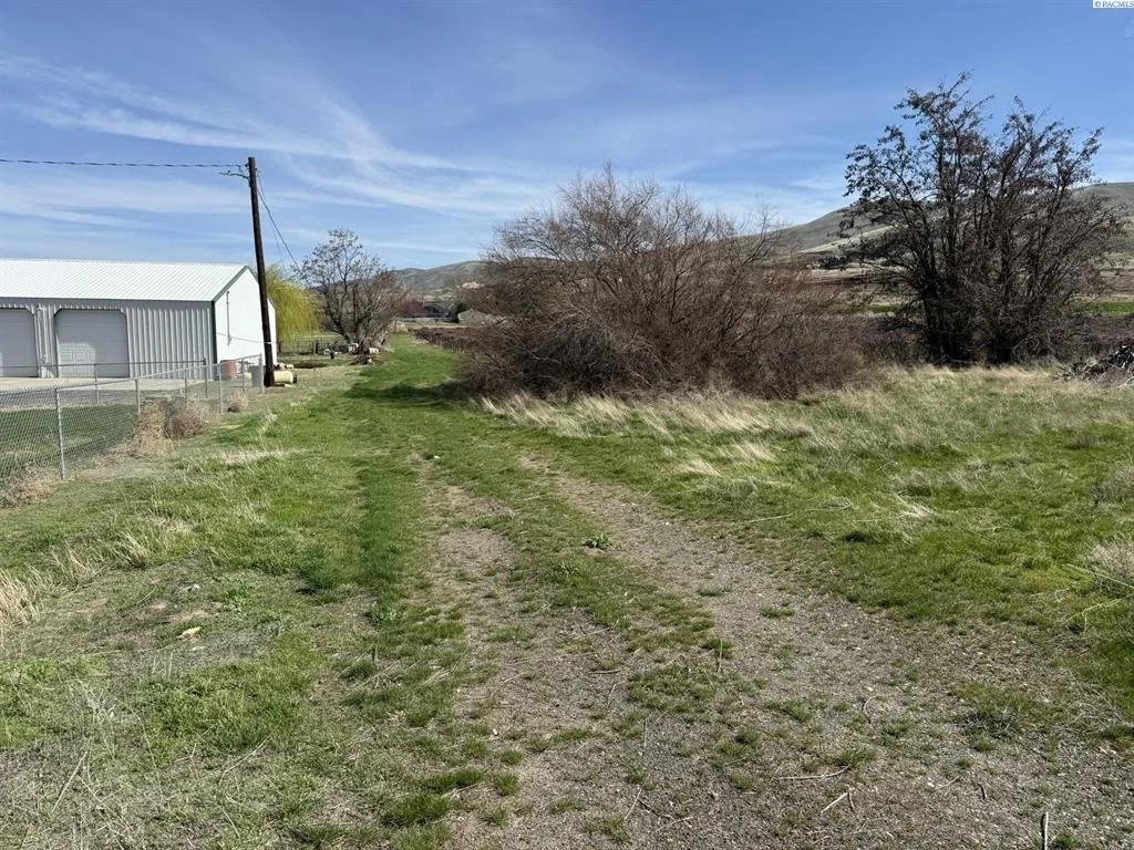 TBD Richards Rd., Prosser, WA 99350