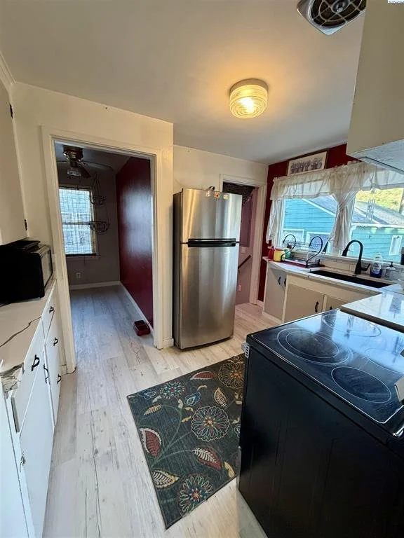 1208 Playfield Ave., Prosser, WA 99350