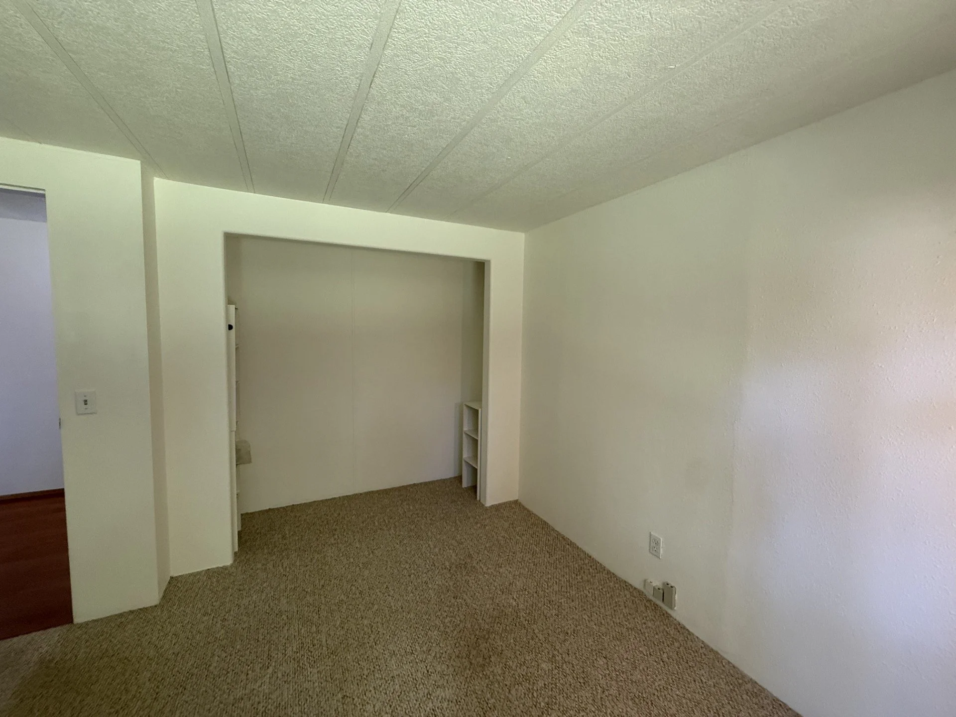 1170 Lower County Line Rd., WA 99350
